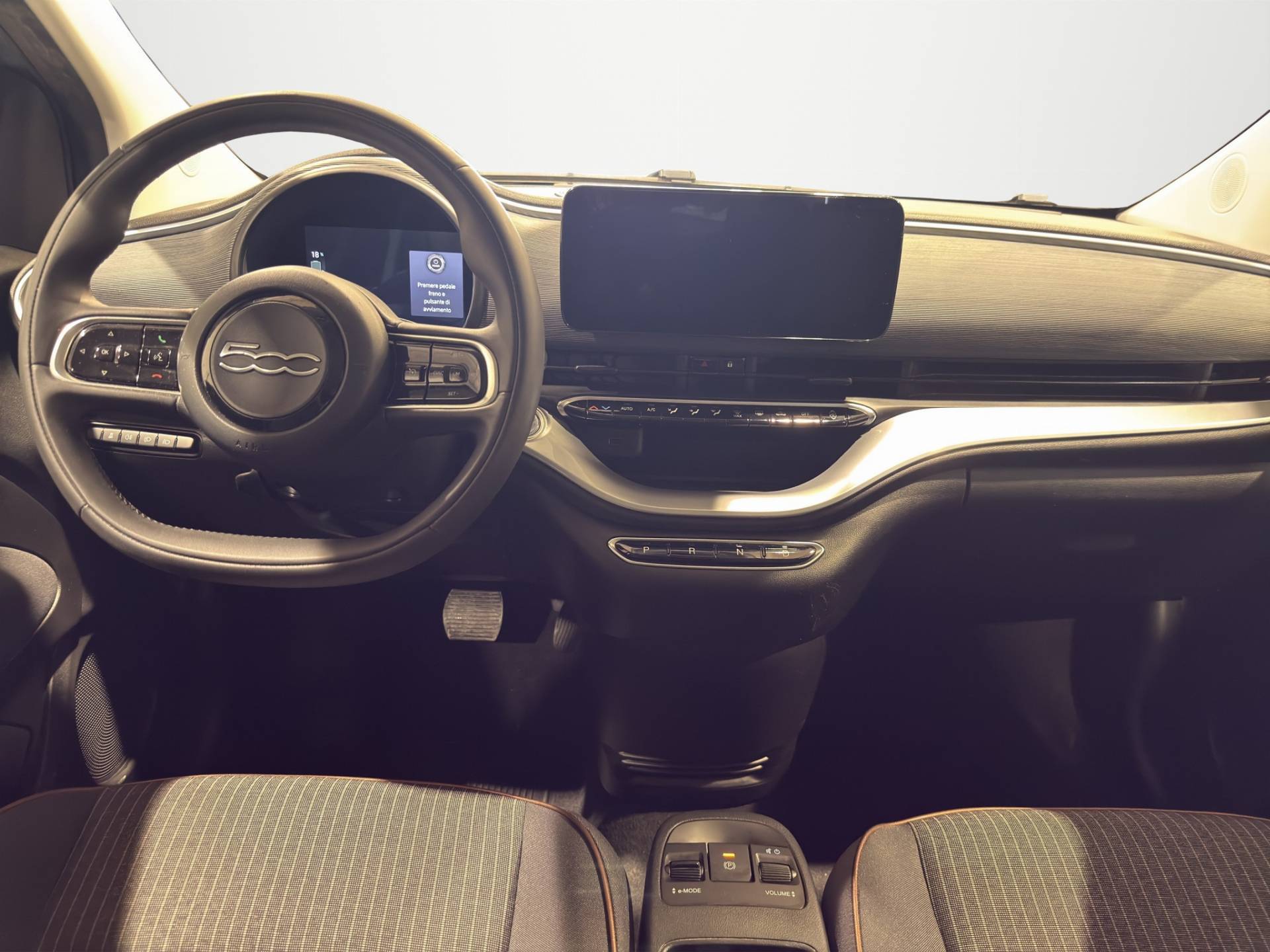 FIAT 500 500e 42 kWh Icon + usata in pronta consegna - Brandini