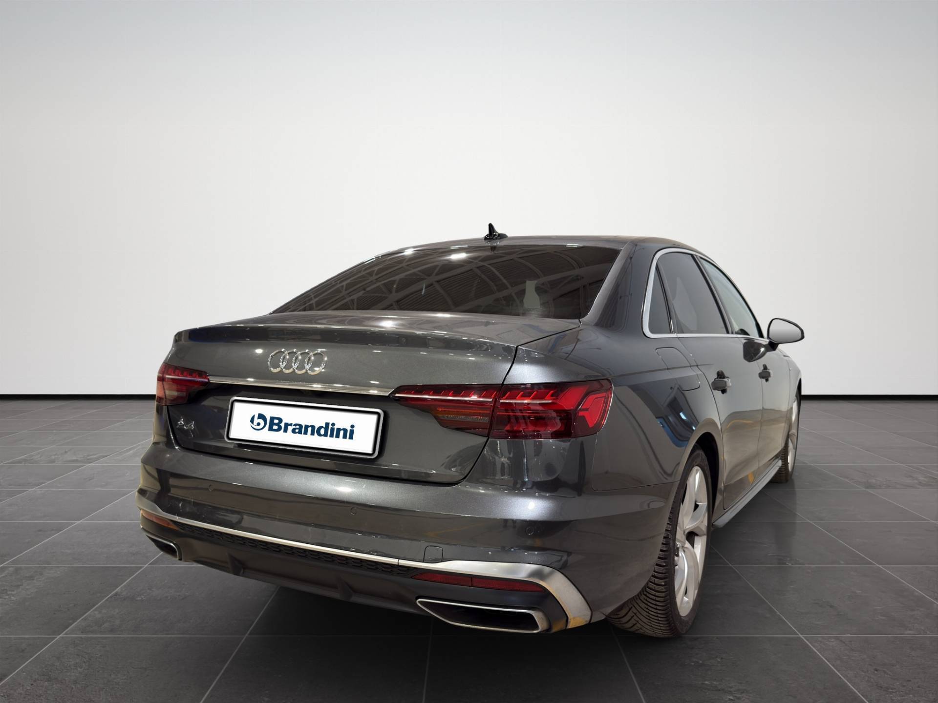 AUDI A4 A4 35 2.0 tfsi mhev S line Edition 150cv s-tronic usata in pronta consegna - Brandini