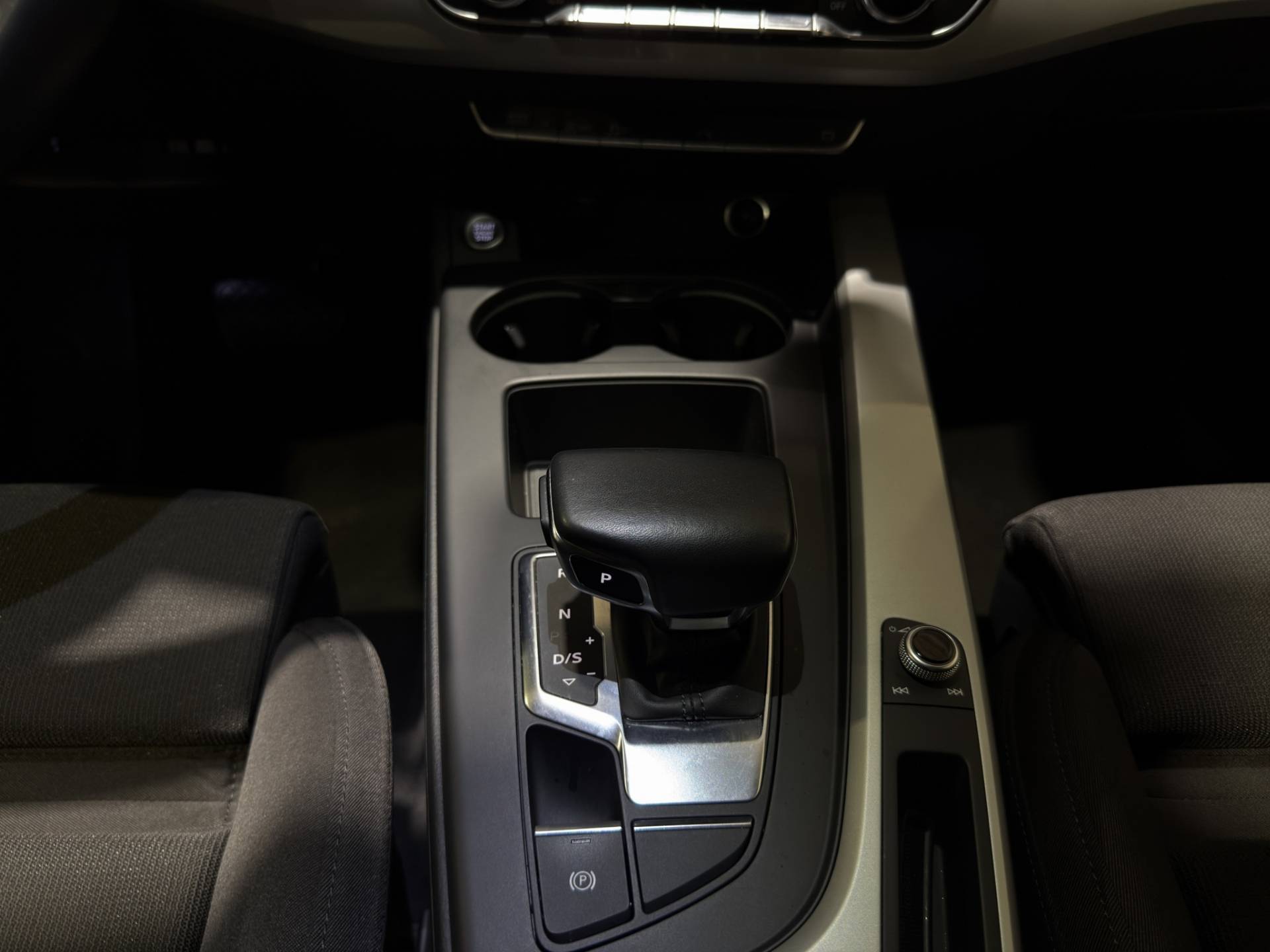 AUDI A4 A4 35 2.0 tfsi mhev S line Edition 150cv s-tronic usata in pronta consegna - Brandini