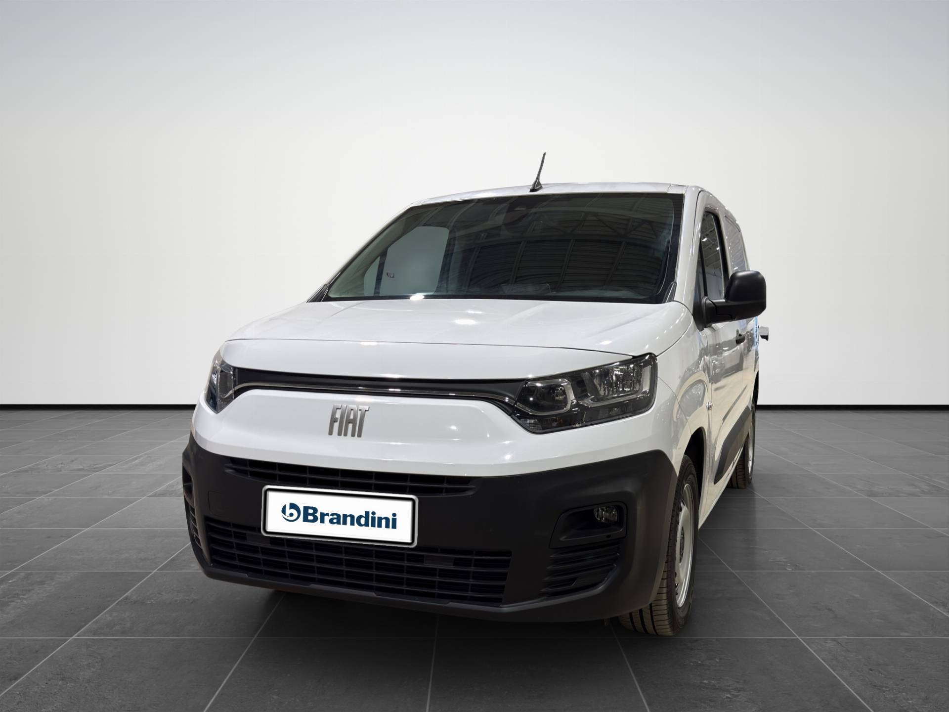 Auto Venduta - FIAT Doblo Cargo Doblo van 1.5 bluehdi 130cv CH1 p.maggiorata AT8 usata in pronta consegna - Brandini