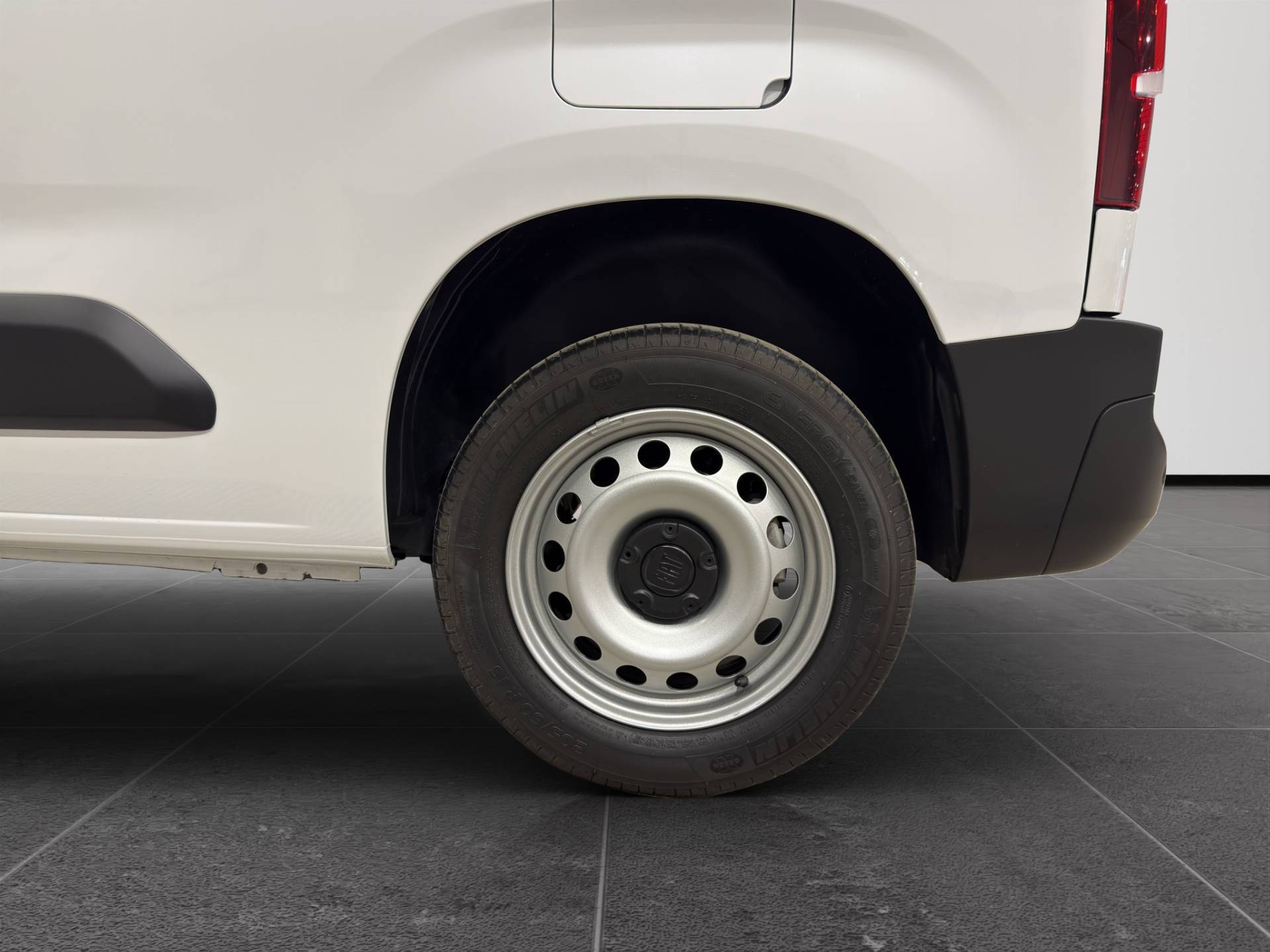 Auto Venduta - FIAT Doblo Cargo Doblo van 1.5 bluehdi 130cv CH1 p.maggiorata AT8 usata in pronta consegna - Brandini