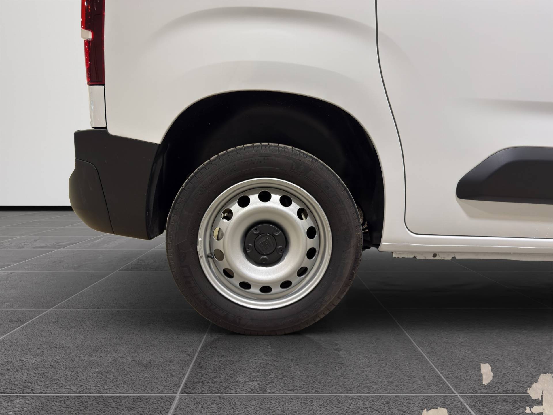 Auto Venduta - FIAT Doblo Cargo Doblo van 1.5 bluehdi 130cv CH1 p.maggiorata AT8 usata in pronta consegna - Brandini