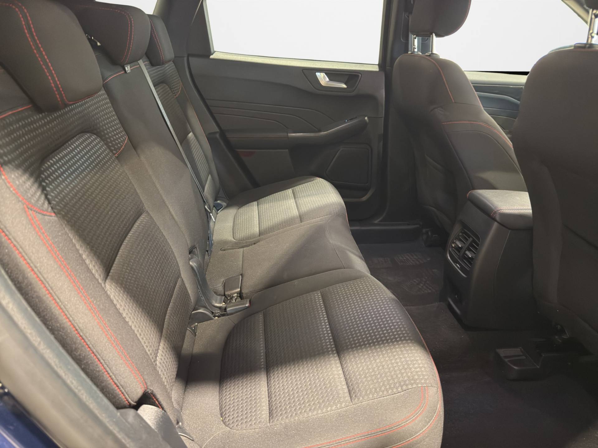 Auto Venduta - FORD Kuga Kuga 2.5 full hybrid ST-line X 2wd 190cv e-shifter usata in pronta consegna - Brandini