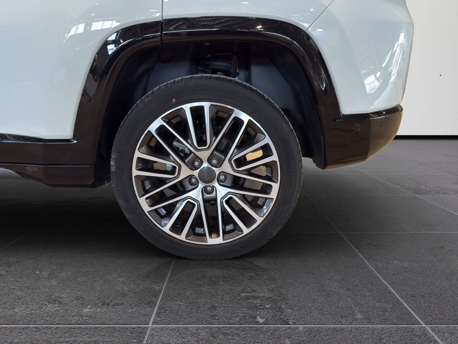 JEEP Compass Compass 1.5 turbo t4 mhev Summit 2wd 130cv dct usata in pronta consegna - Brandini