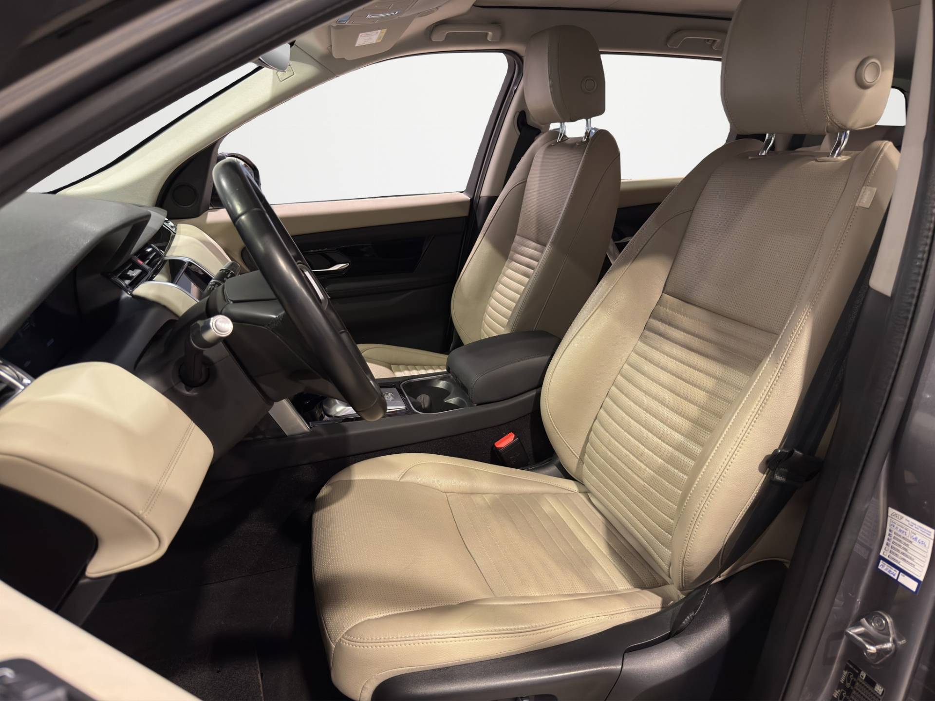 Auto Venduta - LAND ROVER Discovery Sport Discovery Sport 2.0d td4 mhev SE awd 204cv auto usata in pronta consegna - Brandini