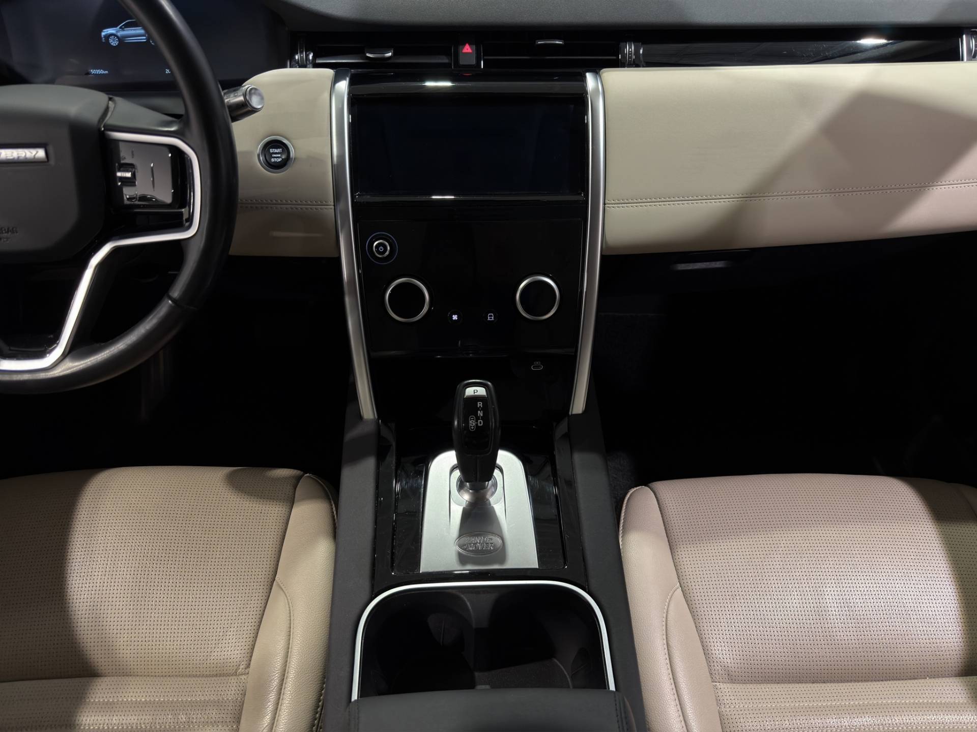 Auto Venduta - LAND ROVER Discovery Sport Discovery Sport 2.0d td4 mhev SE awd 204cv auto usata in pronta consegna - Brandini