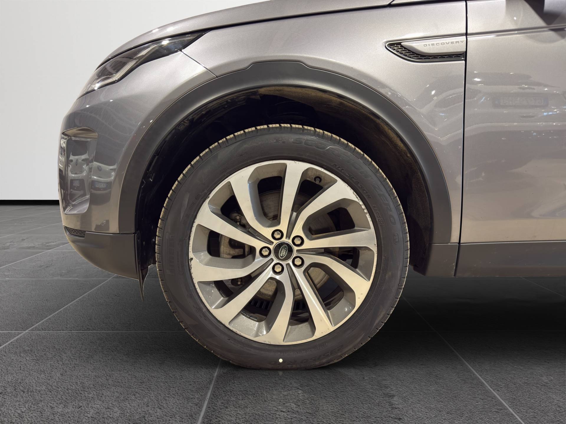 Auto Venduta - LAND ROVER Discovery Sport Discovery Sport 2.0d td4 mhev SE awd 204cv auto usata in pronta consegna - Brandini