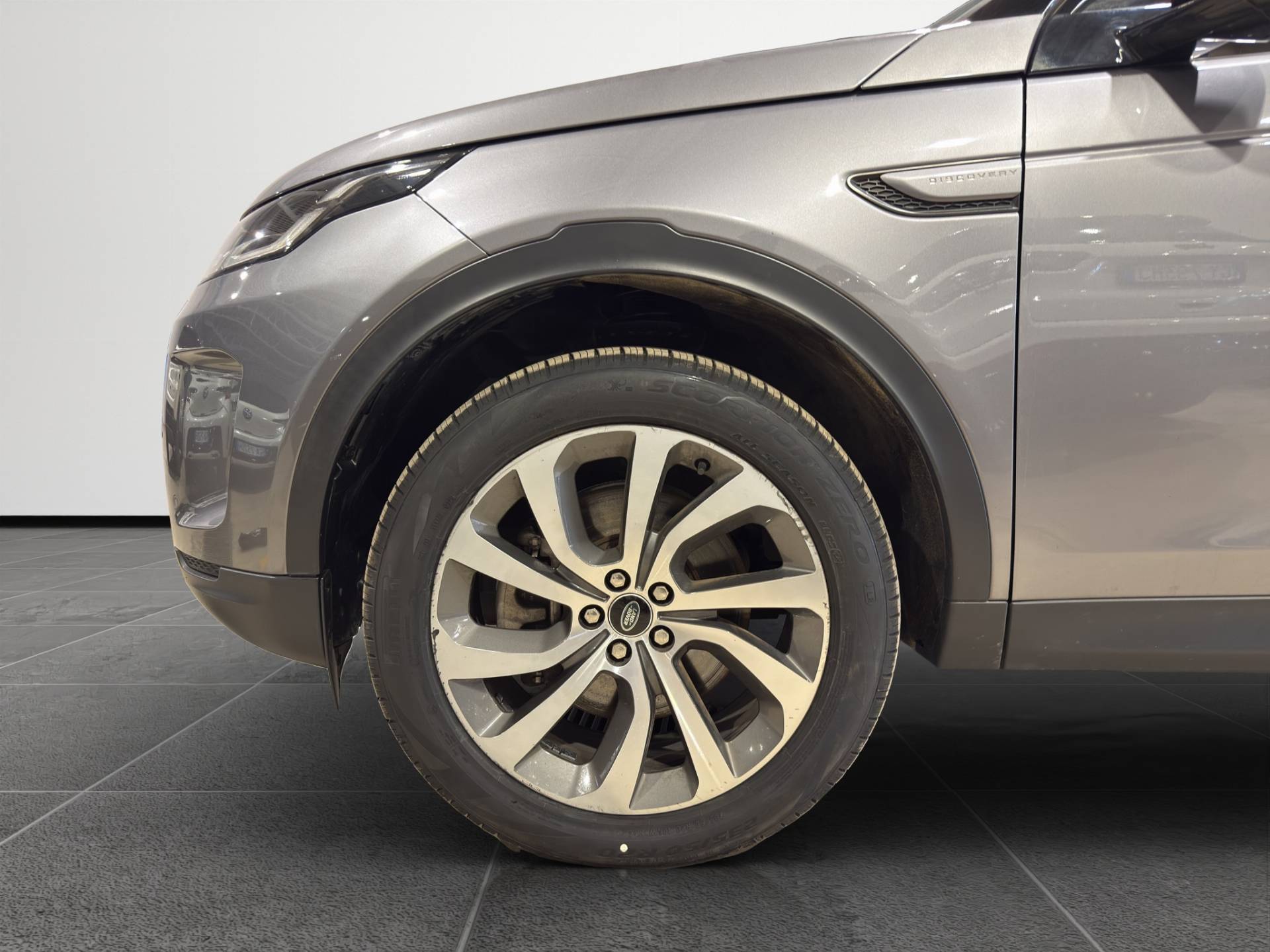 Auto Venduta - LAND ROVER Discovery Sport Discovery Sport 2.0d td4 mhev SE awd 204cv auto usata in pronta consegna - Brandini