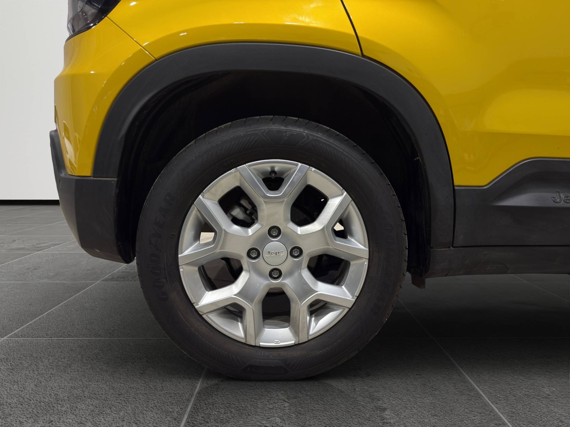 JEEP Avenger Avenger 1.2 turbo e-hybrid Altitude fwd 100cv edct6 usata in pronta consegna - Brandini