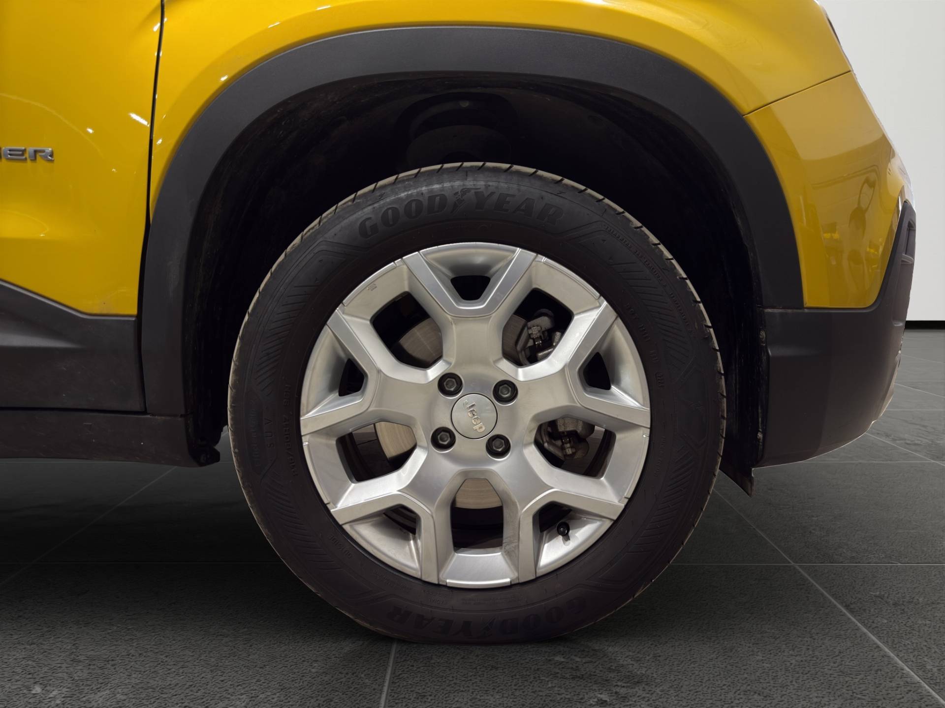 JEEP Avenger Avenger 1.2 turbo e-hybrid Altitude fwd 100cv edct6 usata in pronta consegna - Brandini