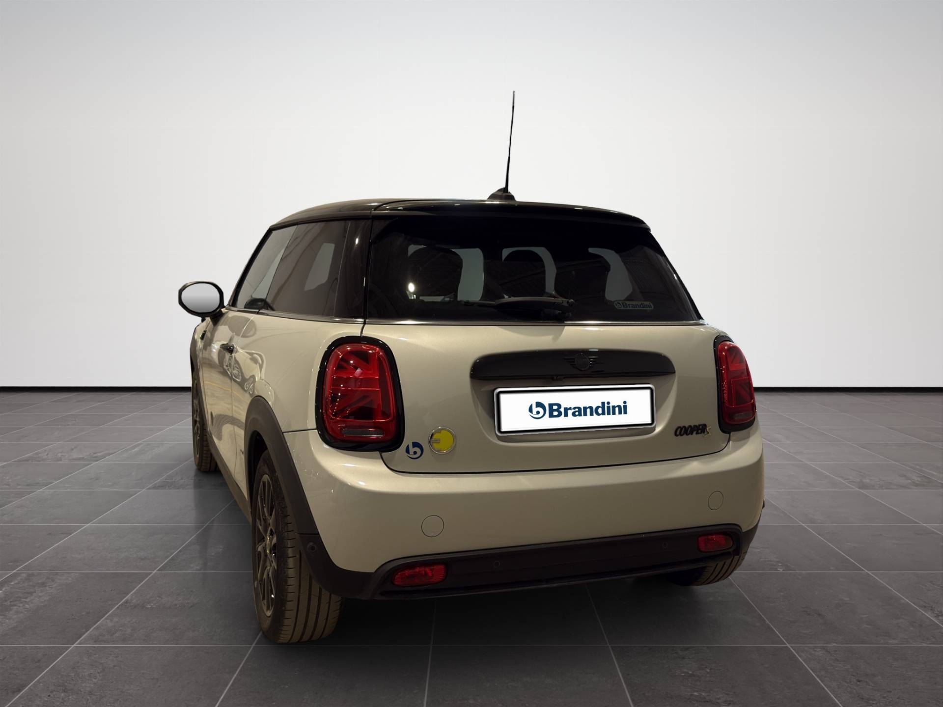 MINI Mini Mini 3p Cooper SE Classic auto usata in pronta consegna - Brandini