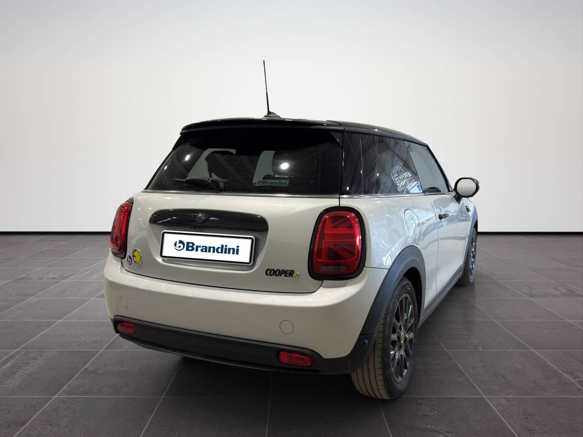 MINI Mini Mini 3p Cooper SE Classic auto usata in pronta consegna - Brandini