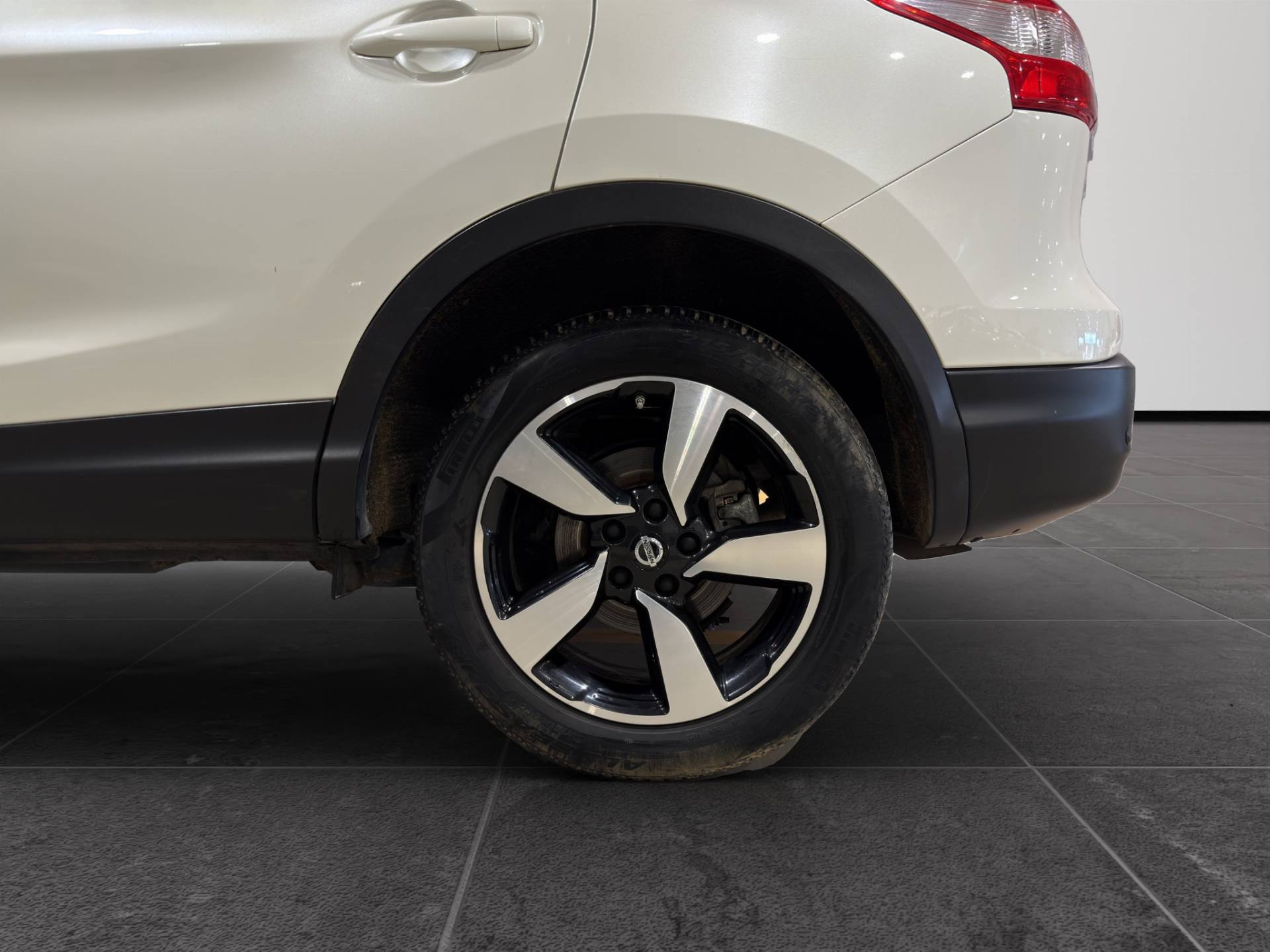 Auto Venduta - NISSAN Qashqai Qashqai 1.6 dci 360 2wd 130cv E6 usata in pronta consegna - Brandini