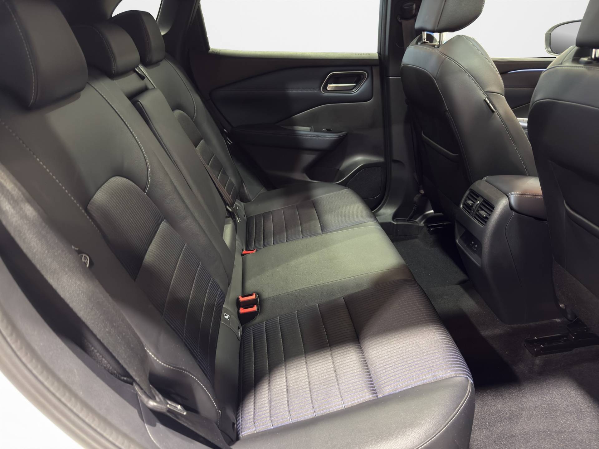 NISSAN Qashqai Qashqai 1.3 mild hybrid Tekna 2wd 158cv xtronic usata in pronta consegna - Brandini