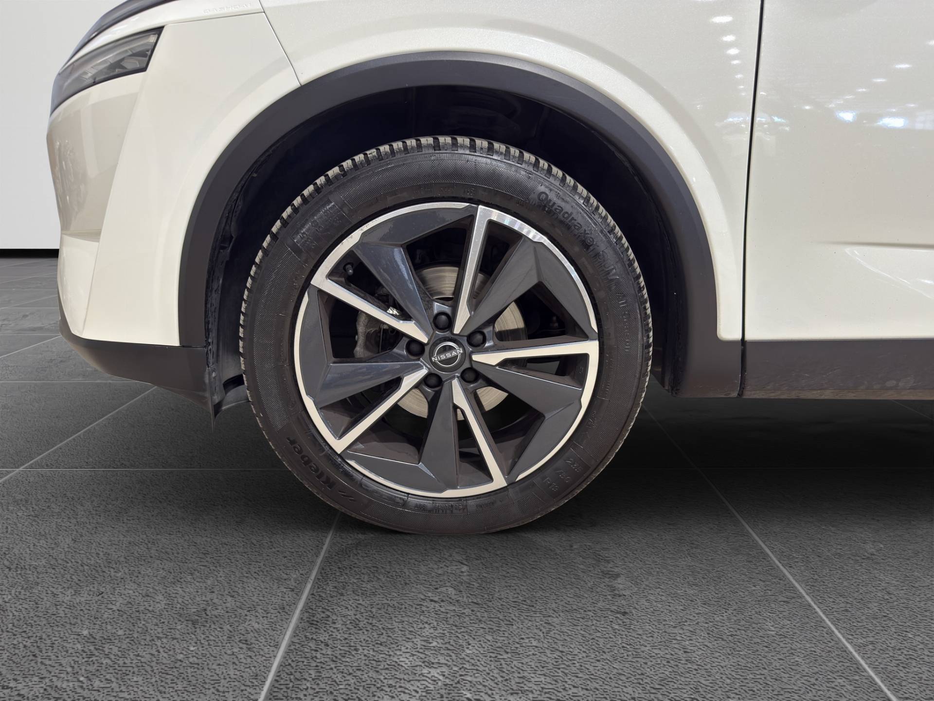 NISSAN Qashqai Qashqai 1.3 mild hybrid Tekna 2wd 158cv xtronic usata in pronta consegna - Brandini