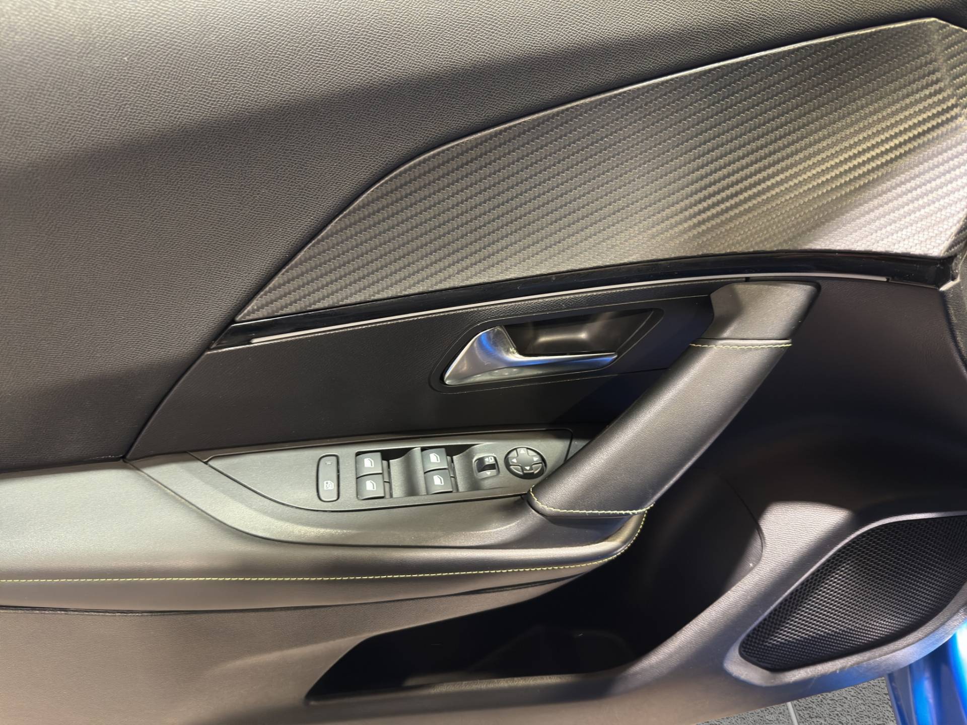 Auto Venduta - PEUGEOT 2008 e-2008 GT Pack 100kW usata in pronta consegna - Brandini