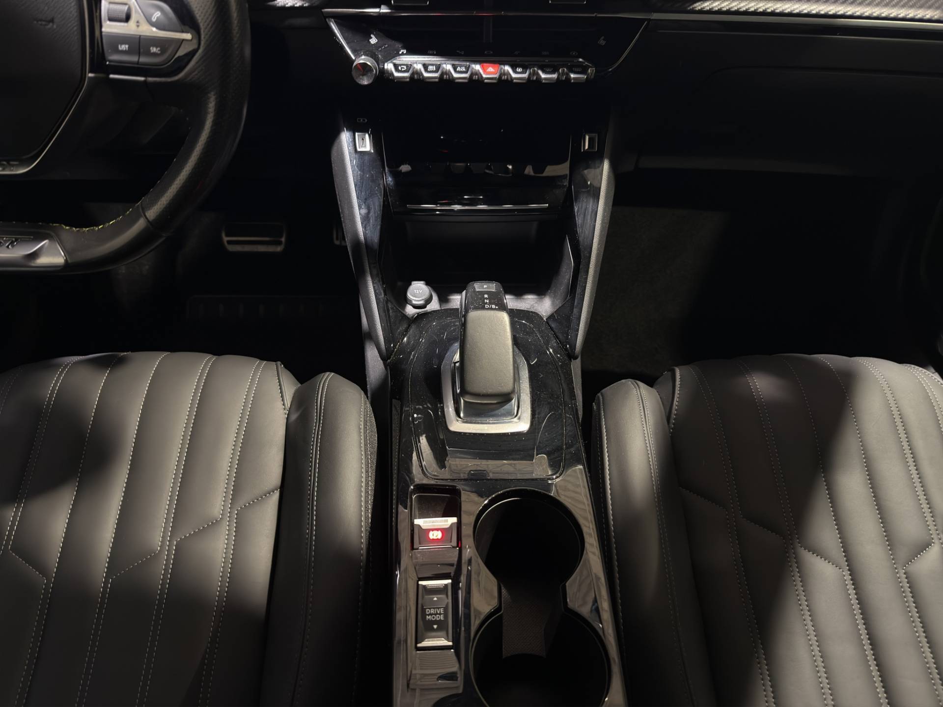 Auto Venduta - PEUGEOT 2008 e-2008 GT Pack 100kW usata in pronta consegna - Brandini