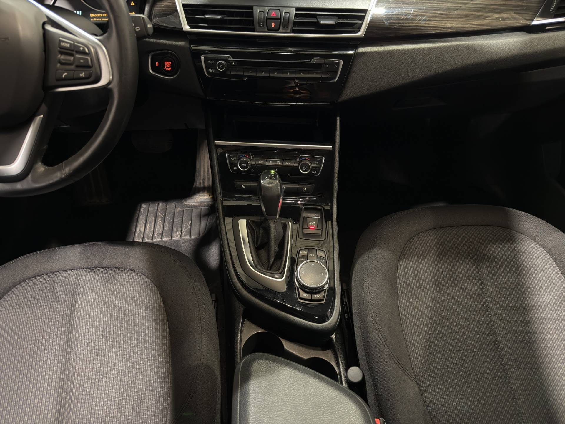 Auto Venduta - BMW Serie 2 Active Tourer 218i Active Tourer Advantage auto usata in pronta consegna - Brandini