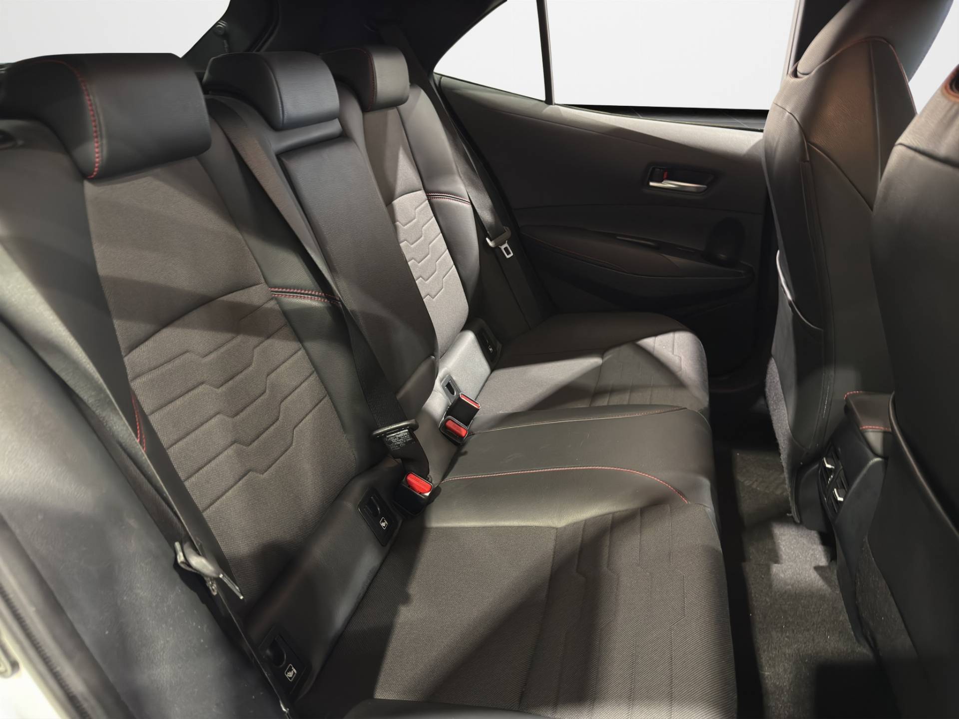 TOYOTA Corolla Corolla 2.0 hybrid Lounge cvt usata in pronta consegna - Brandini