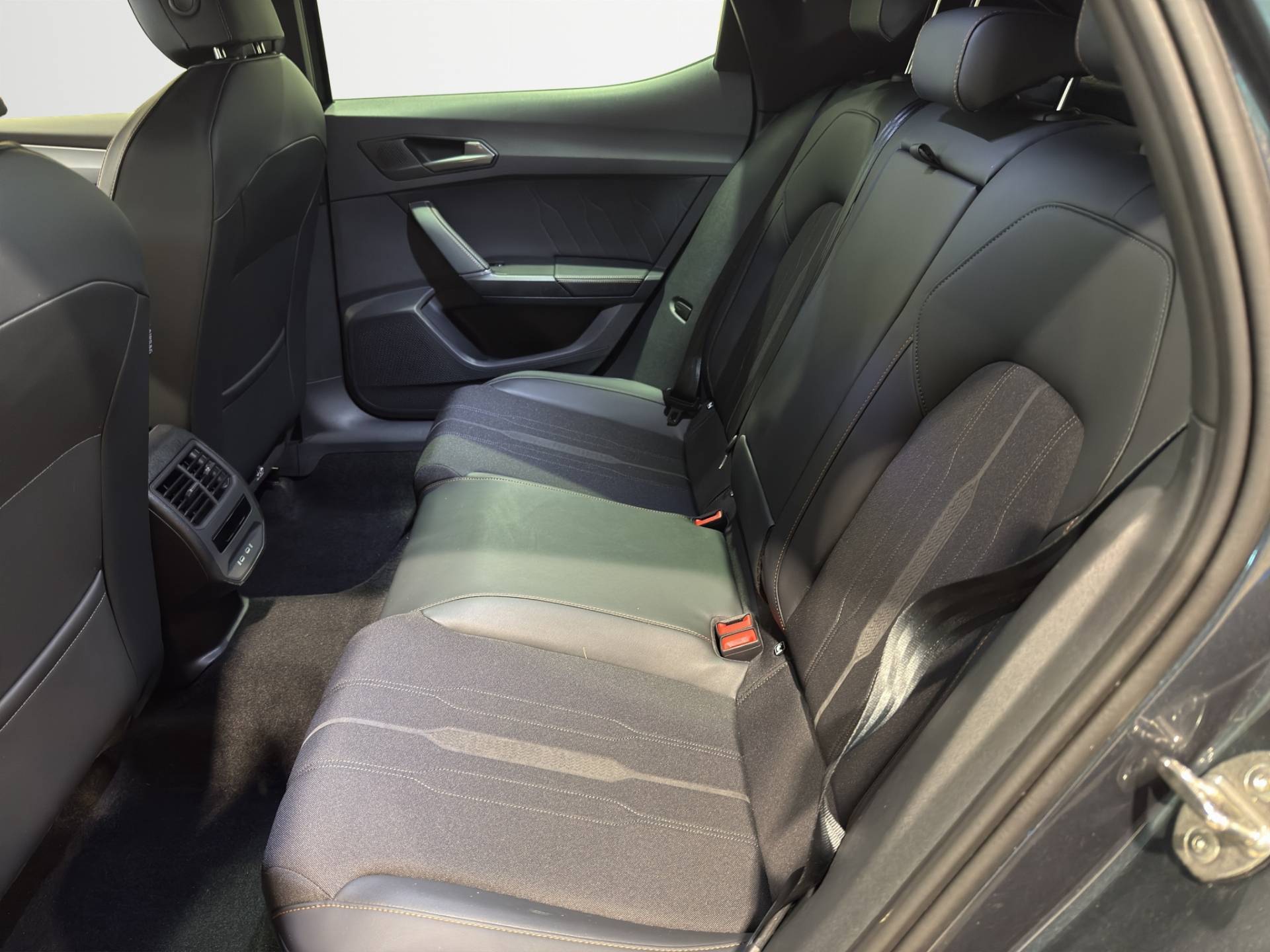 CUPRA Leon Leon 1.5 hybrid 150cv dsg usata in pronta consegna - Brandini