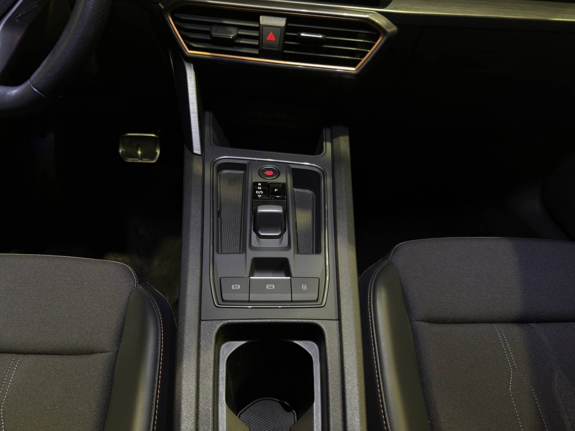 CUPRA Leon Leon 1.5 hybrid 150cv dsg usata in pronta consegna - Brandini