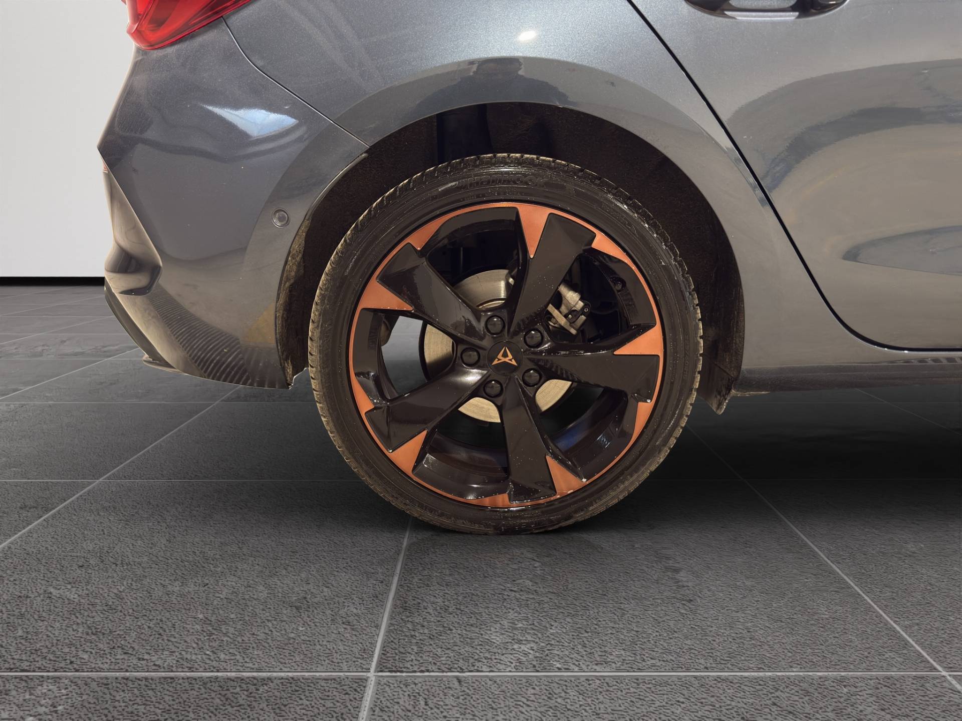 CUPRA Leon Leon 1.5 hybrid 150cv dsg usata in pronta consegna - Brandini