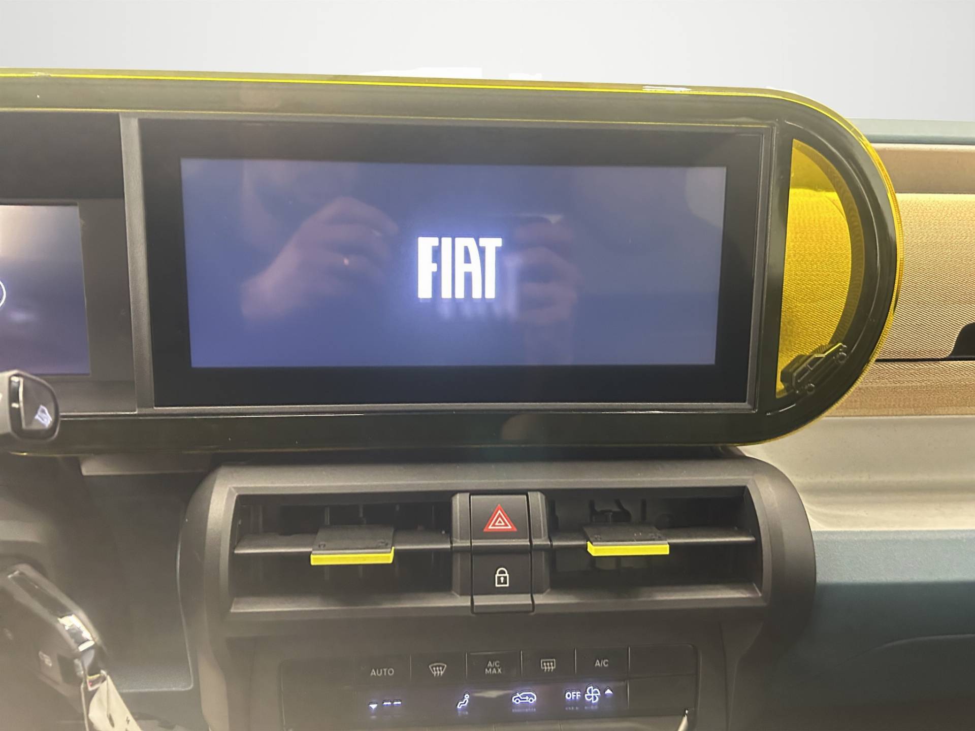 FIAT Grande Panda Grande Panda 1.2 hybrid La Prima 100cv edct usata in pronta consegna - Brandini