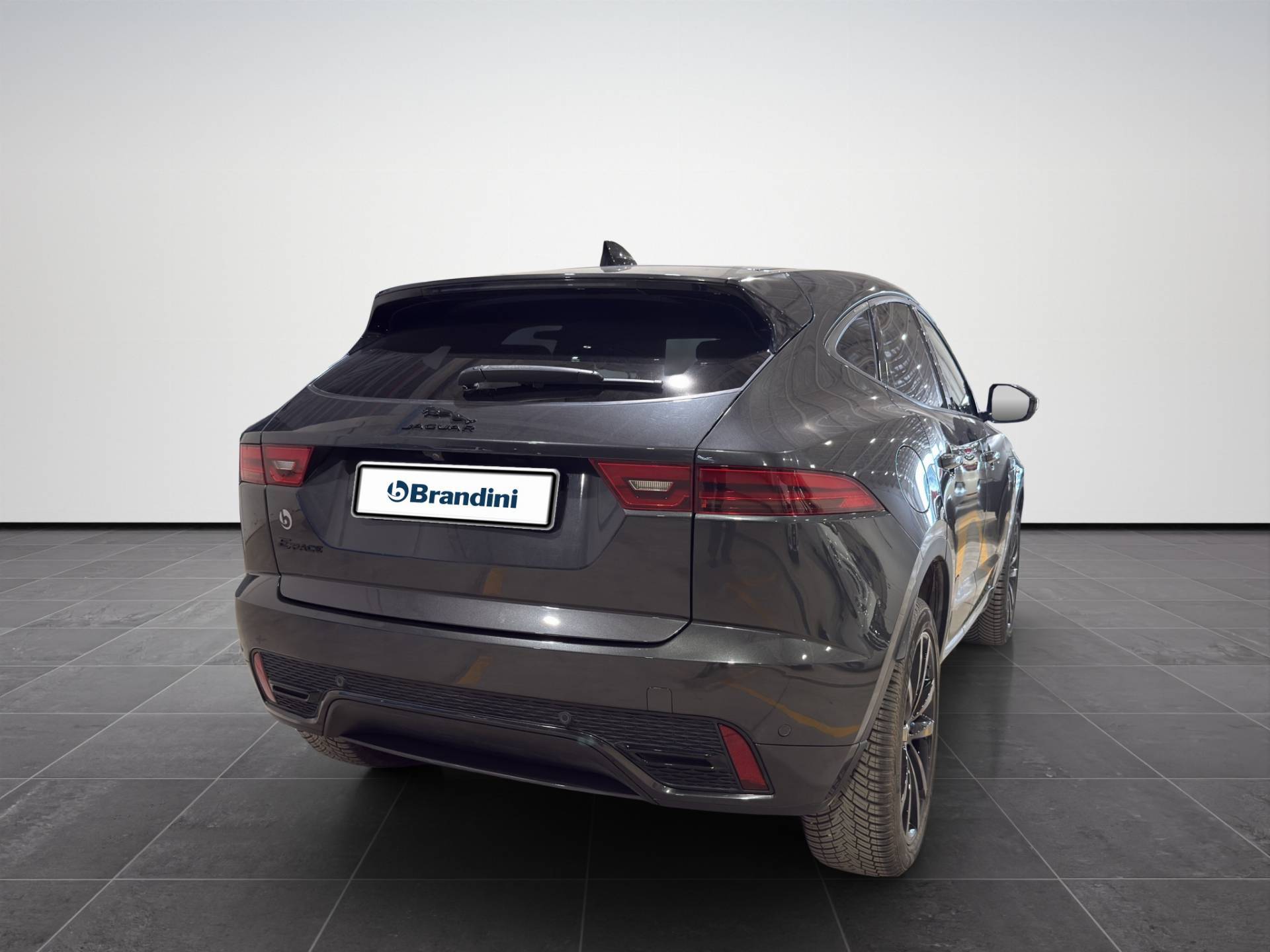 JAGUAR E-Pace E-Pace 2.0d i4 mhev R-Dynamic SE awd 163cv auto usata in pronta consegna - Brandini