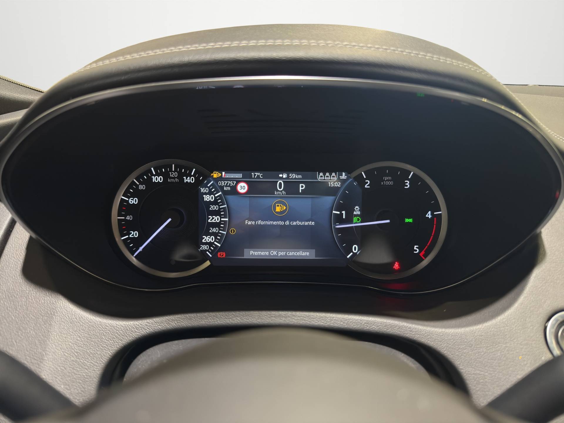 JAGUAR E-Pace E-Pace 2.0d i4 mhev R-Dynamic SE awd 163cv auto usata in pronta consegna - Brandini