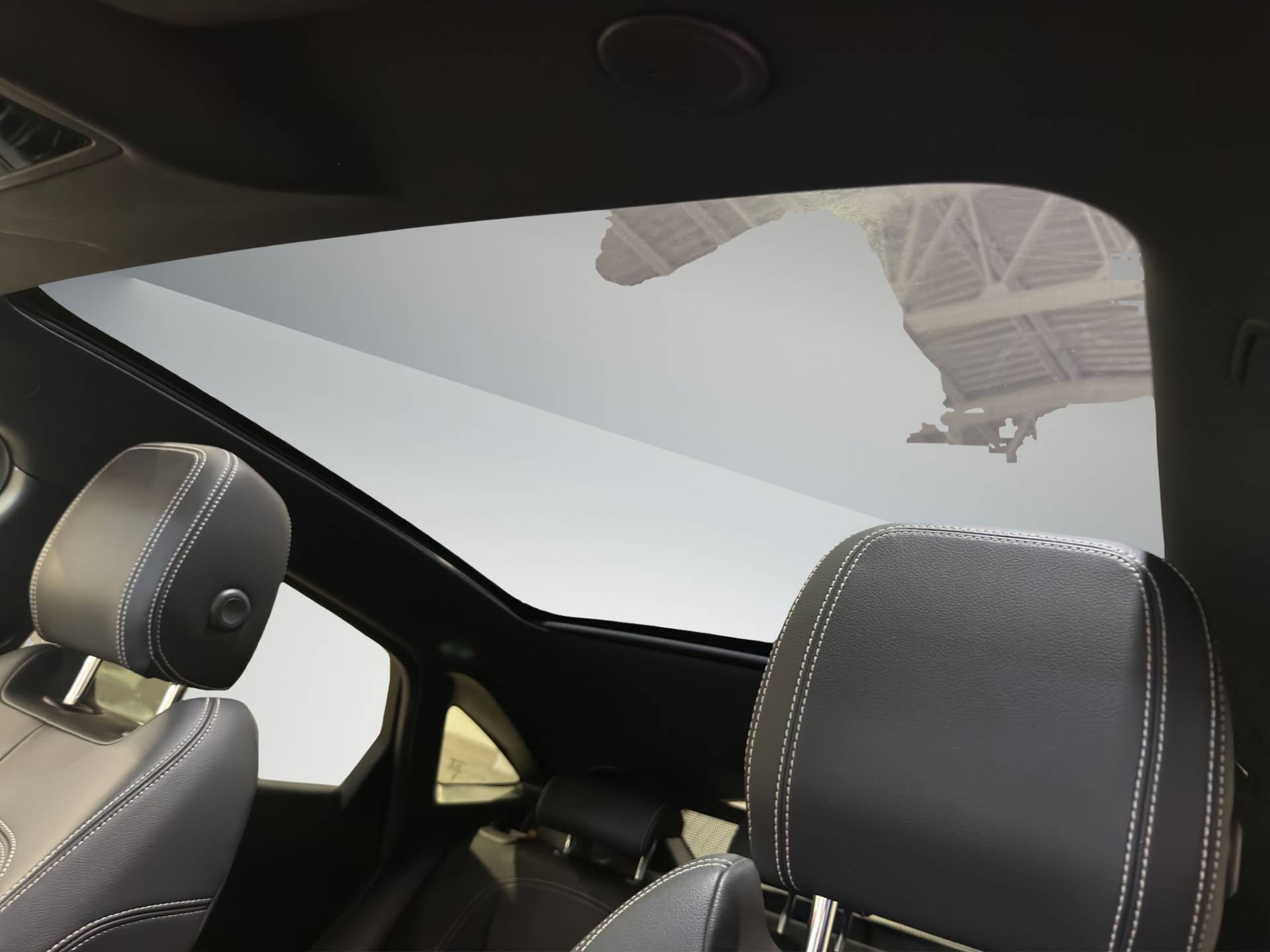 JAGUAR E-Pace E-Pace 2.0d i4 mhev R-Dynamic SE awd 163cv auto usata in pronta consegna - Brandini