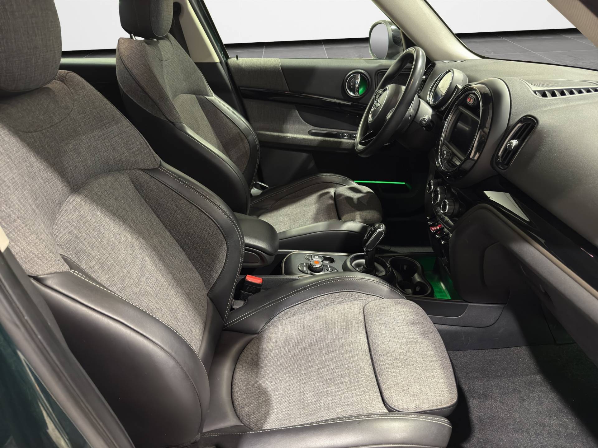 MINI Mini Countryman Mini Countryman 2.0 Cooper D Business auto my18 usata in pronta consegna - Brandini