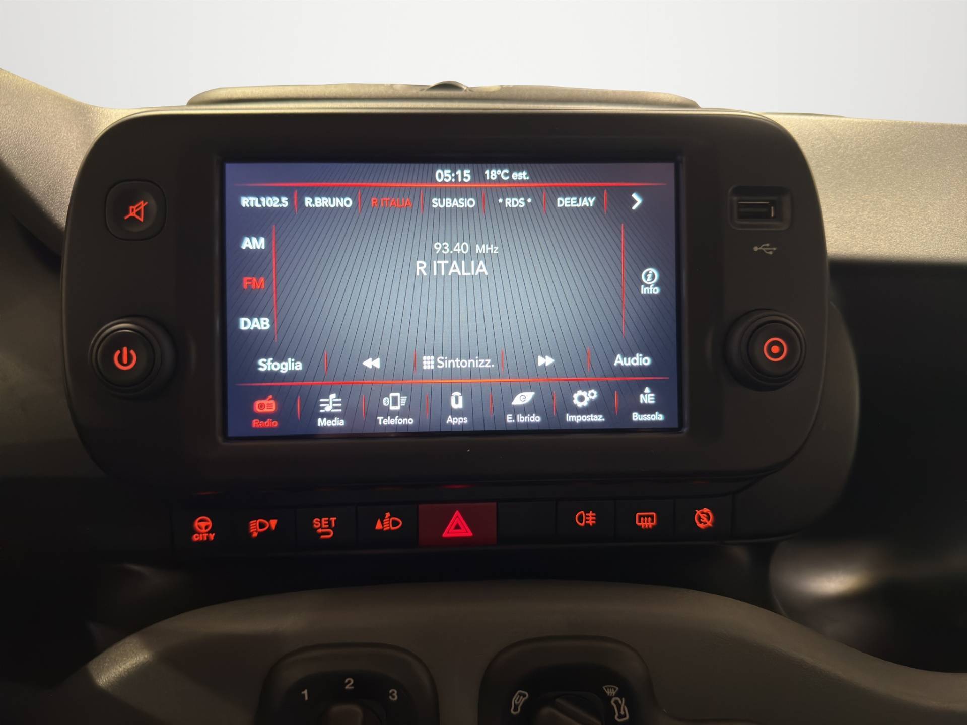 Auto Venduta - FIAT Panda Panda 1.0 hybrid City Life s&s 70cv usata in pronta consegna - Brandini