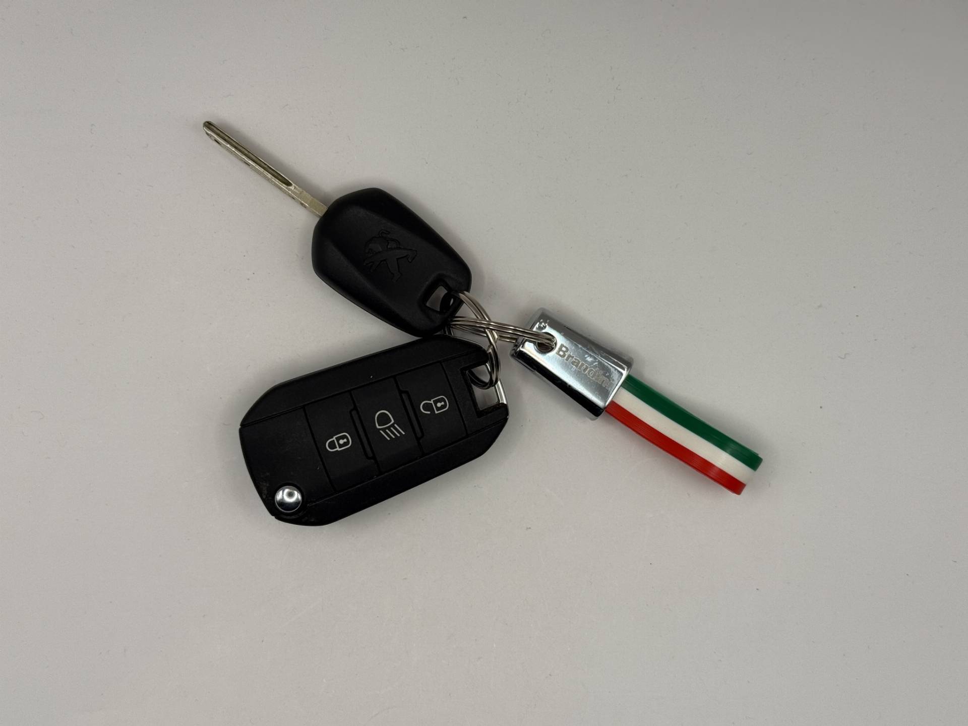 PEUGEOT 208 208 1.2 puretech Signature s&s 82cv 5p usata in pronta consegna - Brandini