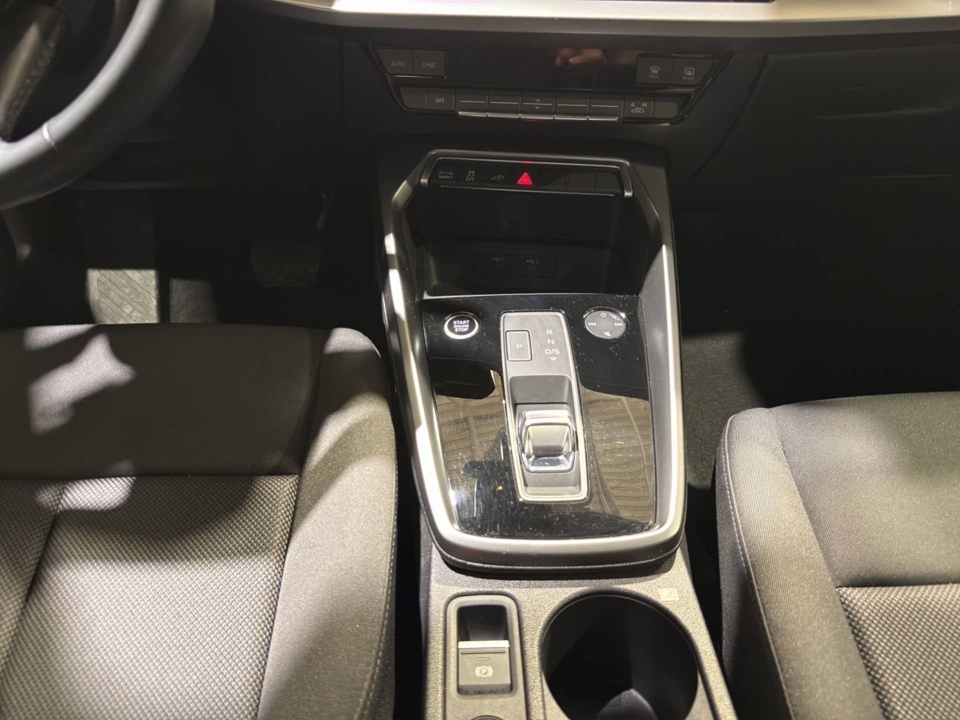 Auto Venduta - AUDI A3 A3 Sportback 40 1.4 tfsi e Business s-tronic usata in pronta consegna - Brandini