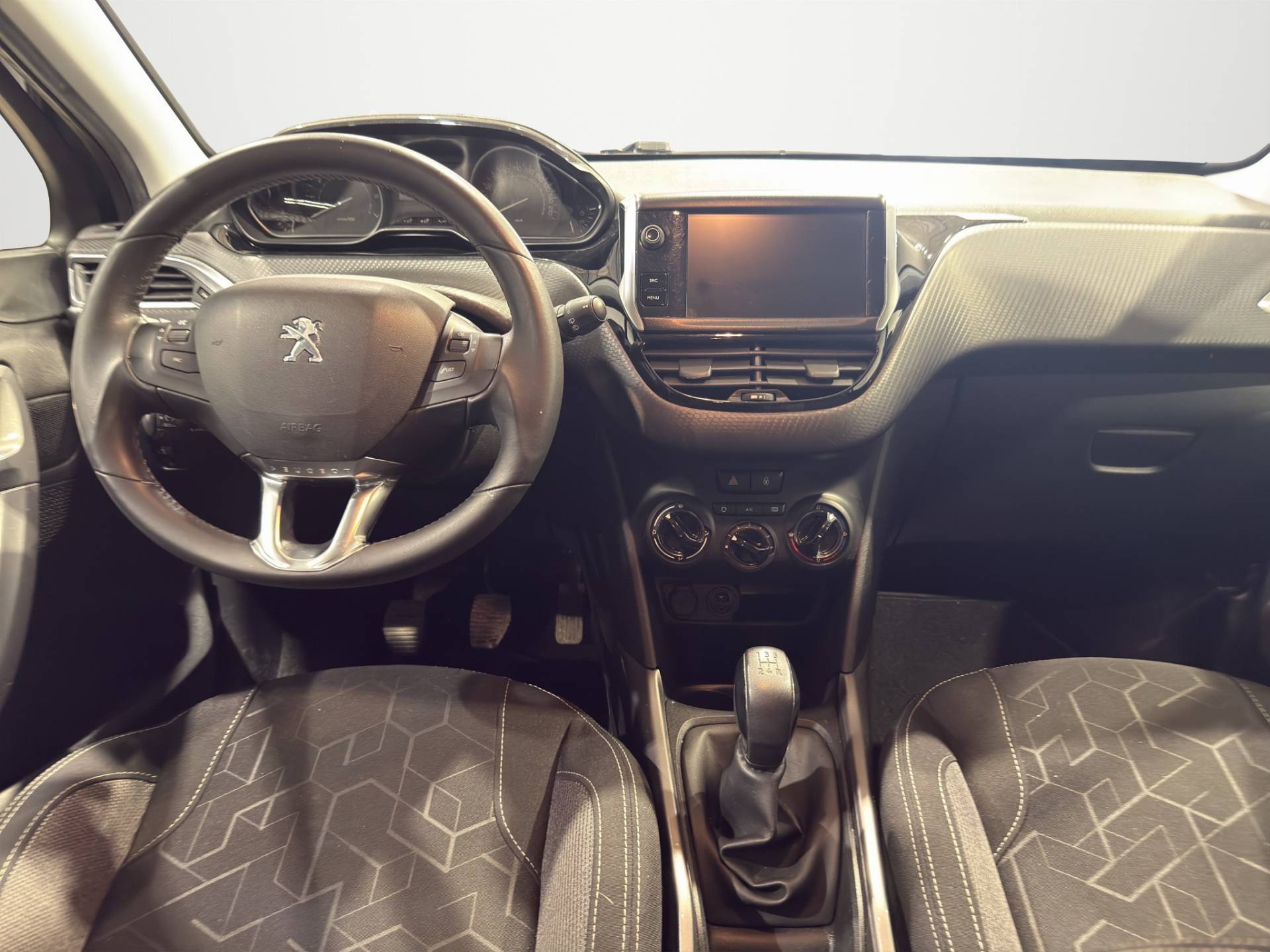 PEUGEOT 2008 2008 1.2 puretech Active s&s 82cv my18 usata in pronta consegna - Brandini
