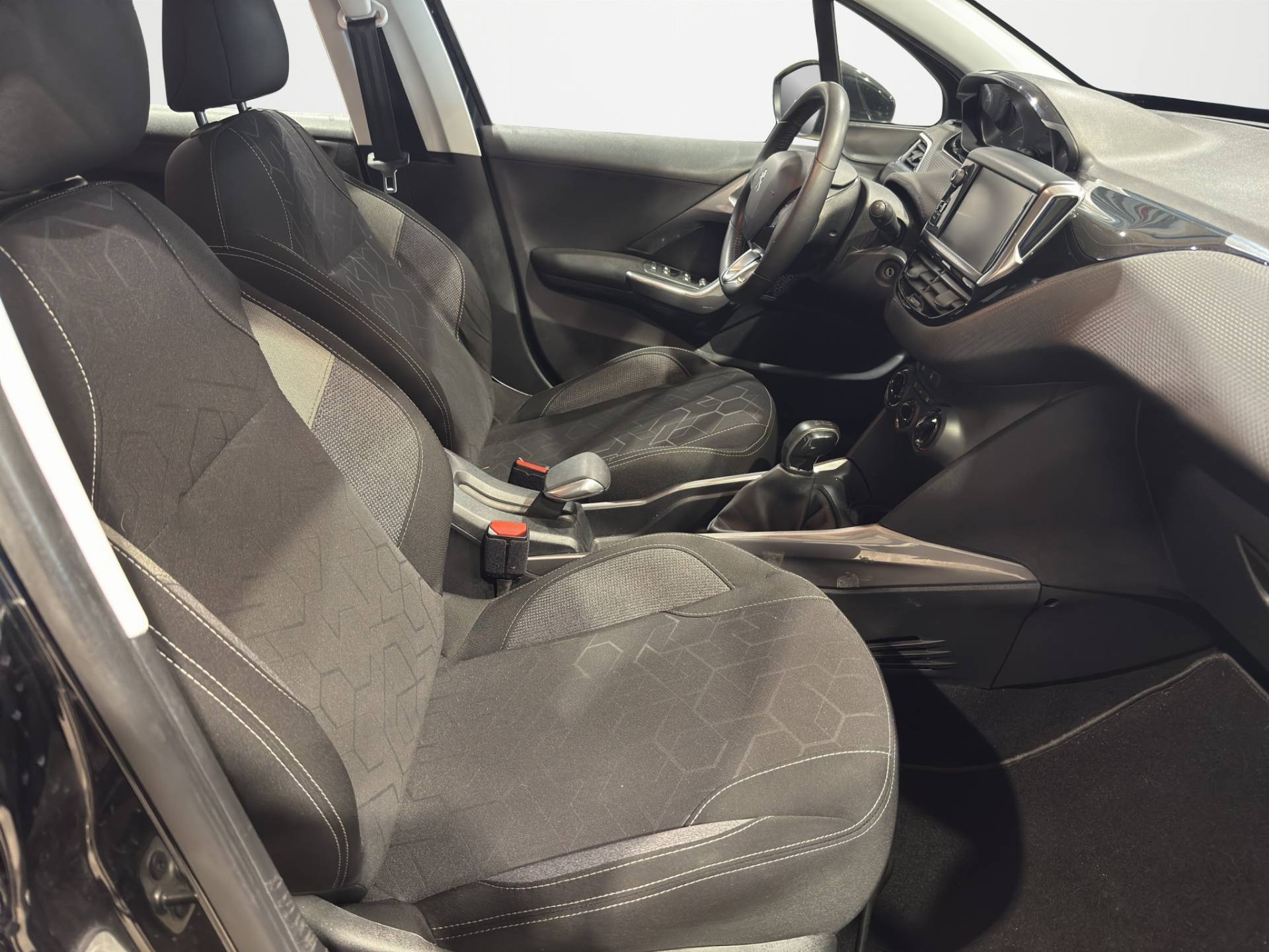 PEUGEOT 2008 2008 1.2 puretech Active s&s 82cv my18 usata in pronta consegna - Brandini