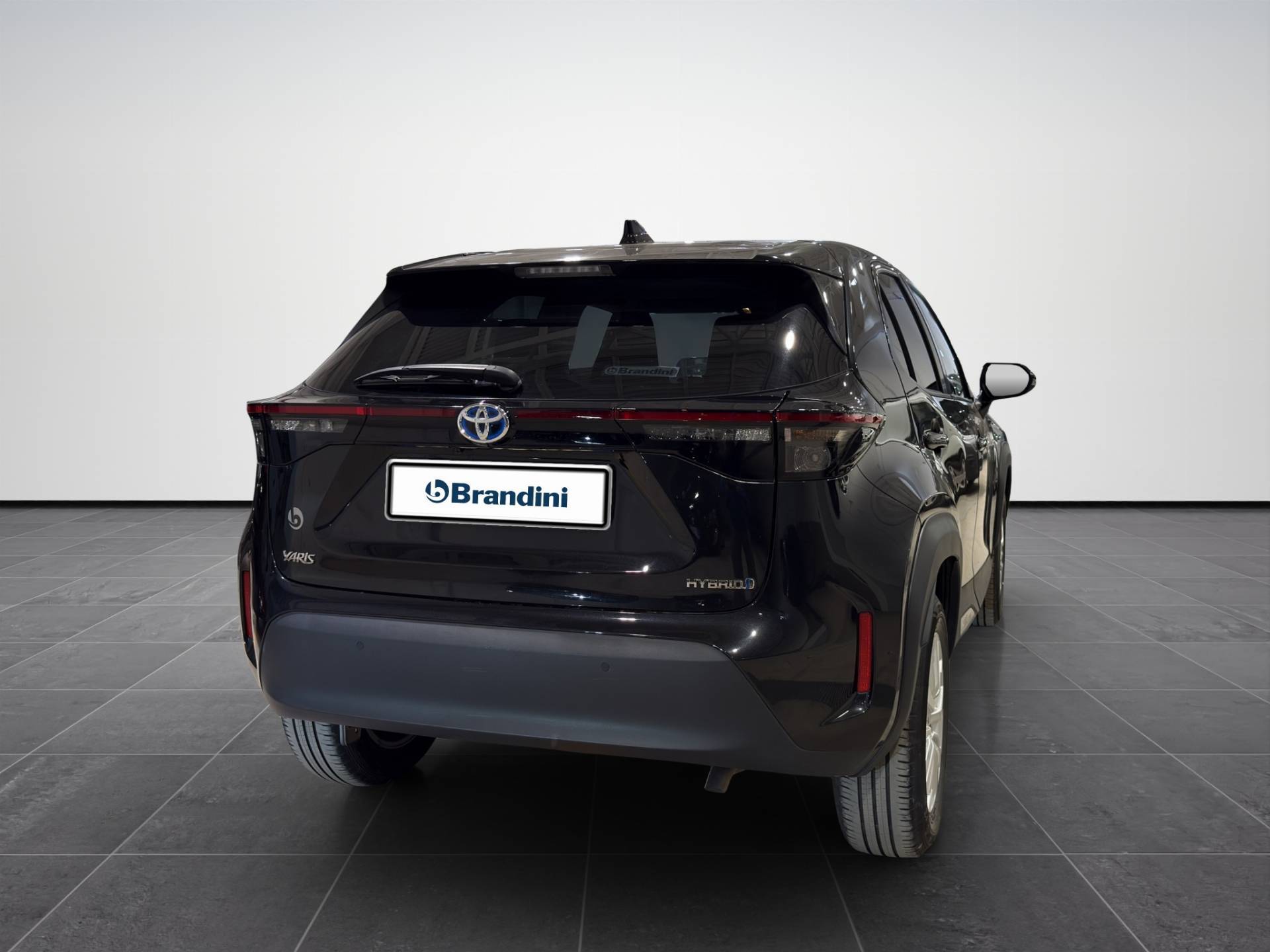 TOYOTA Yaris Cross Yaris Cross 1.5h Business fwd 116cv e-cvt usata in pronta consegna - Brandini