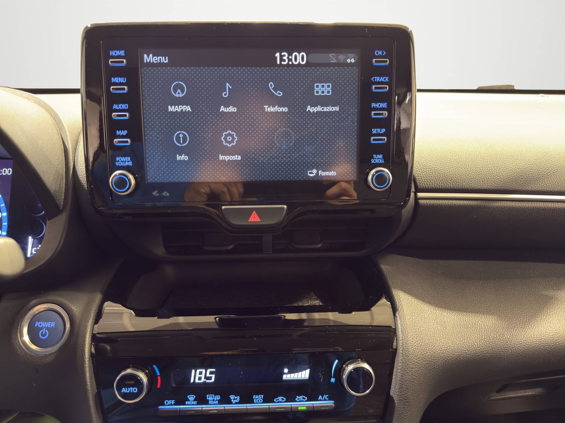 TOYOTA Yaris Cross Yaris Cross 1.5h Business fwd 116cv e-cvt usata in pronta consegna - Brandini