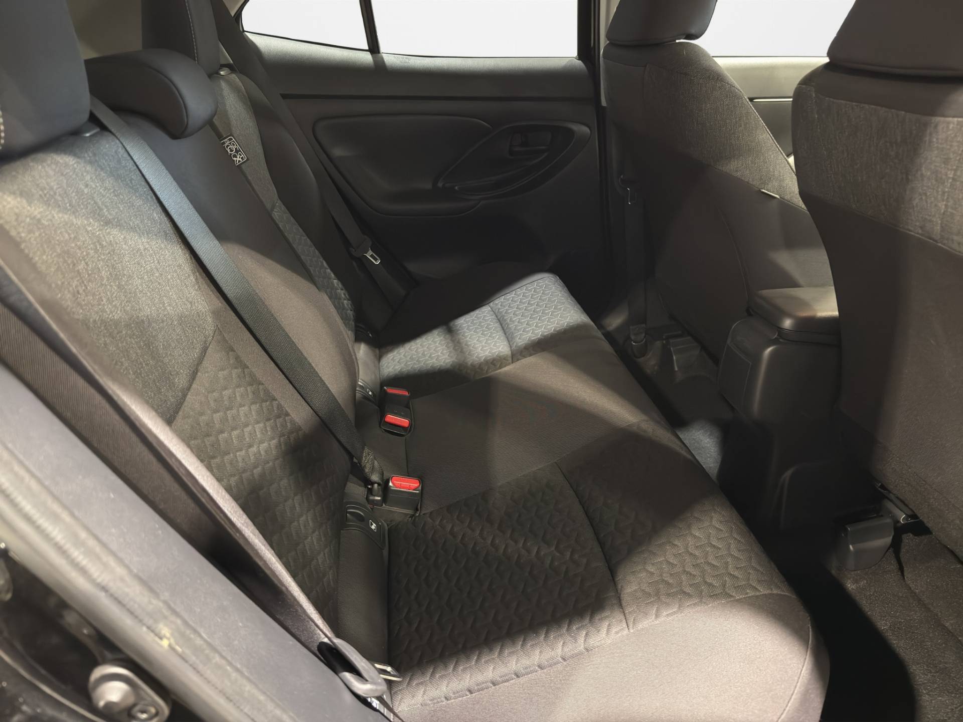 TOYOTA Yaris Cross Yaris Cross 1.5h Business fwd 116cv e-cvt usata in pronta consegna - Brandini