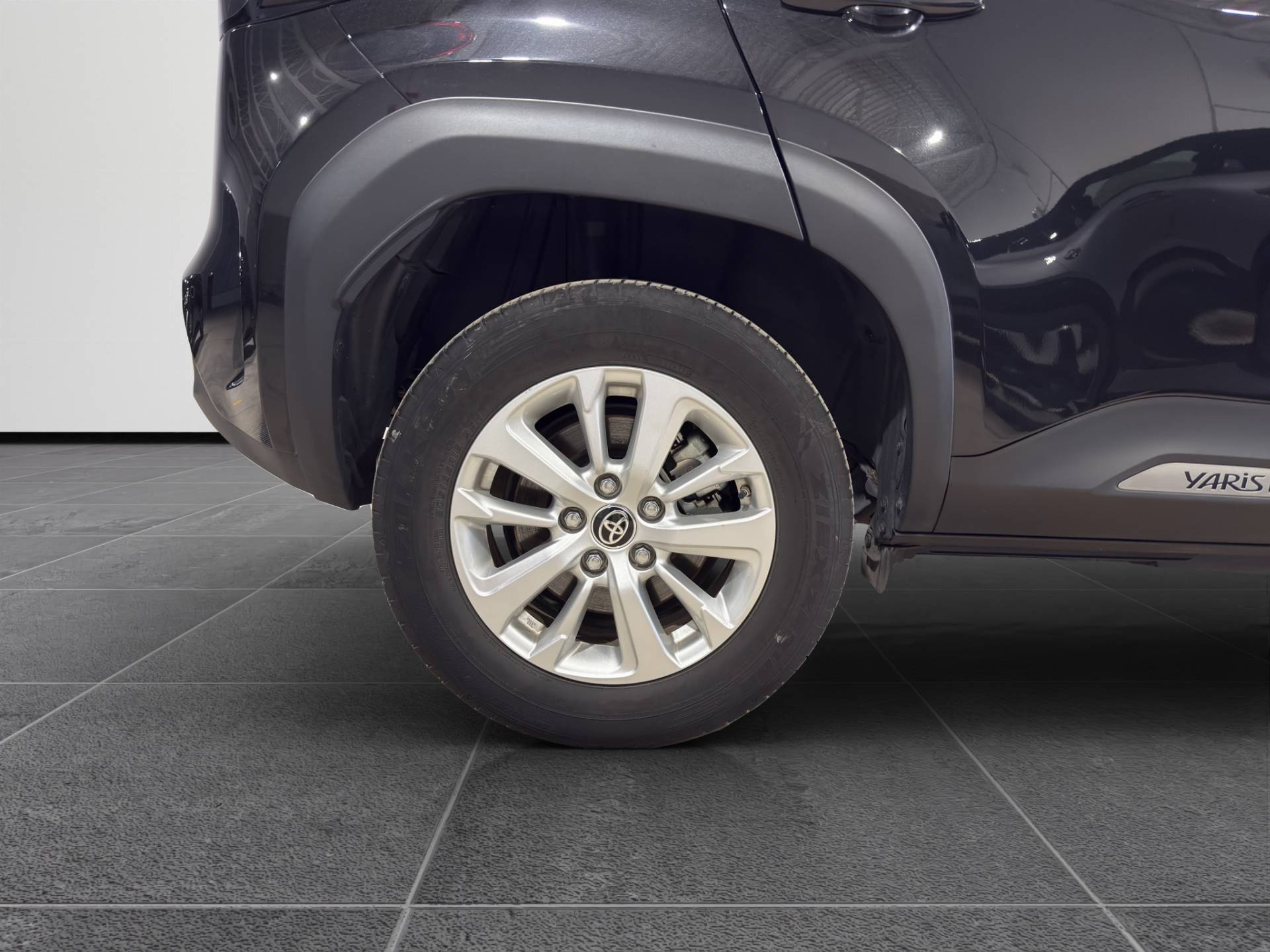 TOYOTA Yaris Cross Yaris Cross 1.5h Business fwd 116cv e-cvt usata in pronta consegna - Brandini