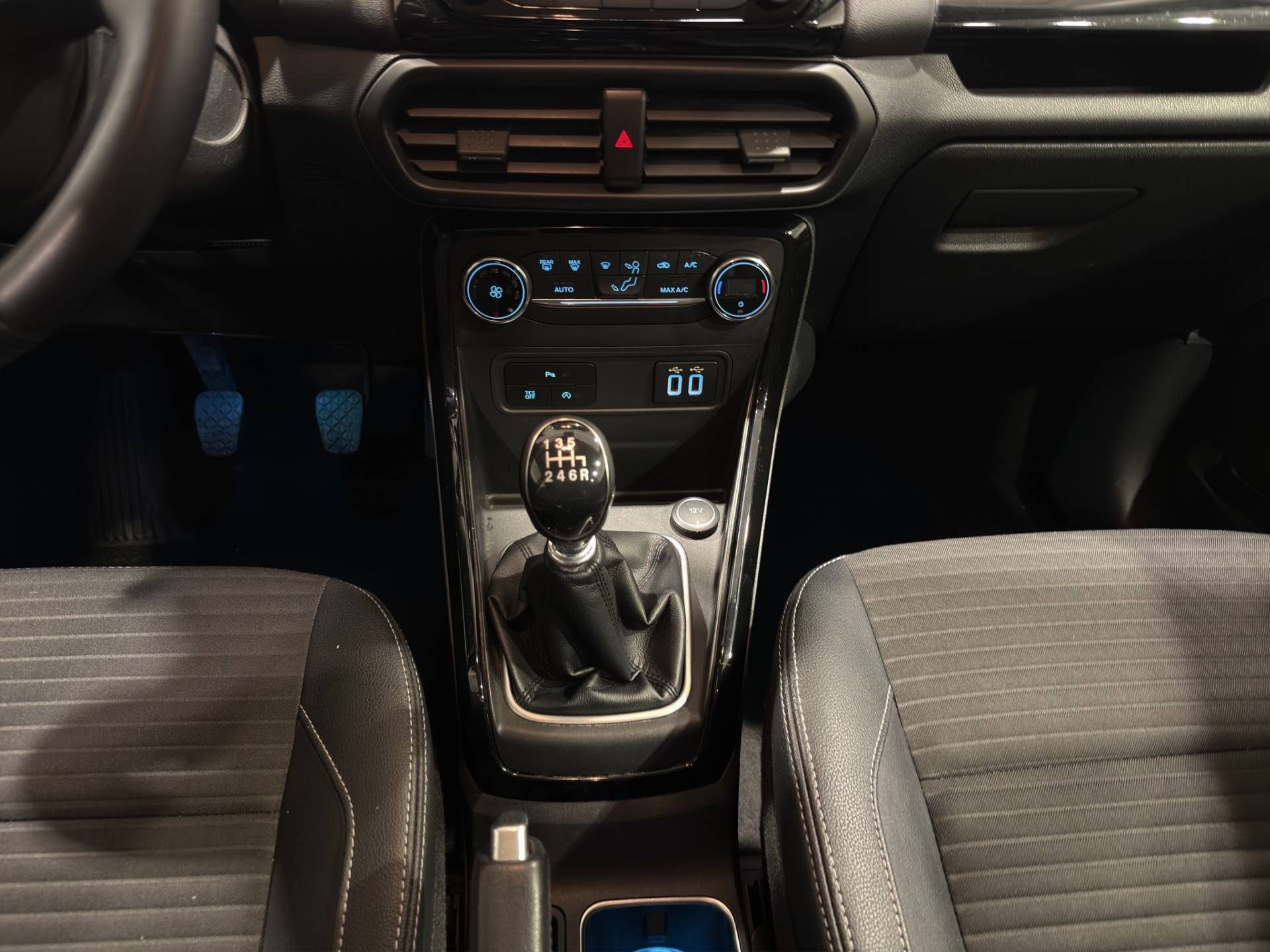 FORD EcoSport EcoSport 1.5 ecoblue Titanium s&s 100cv my19 usata in pronta consegna - Brandini