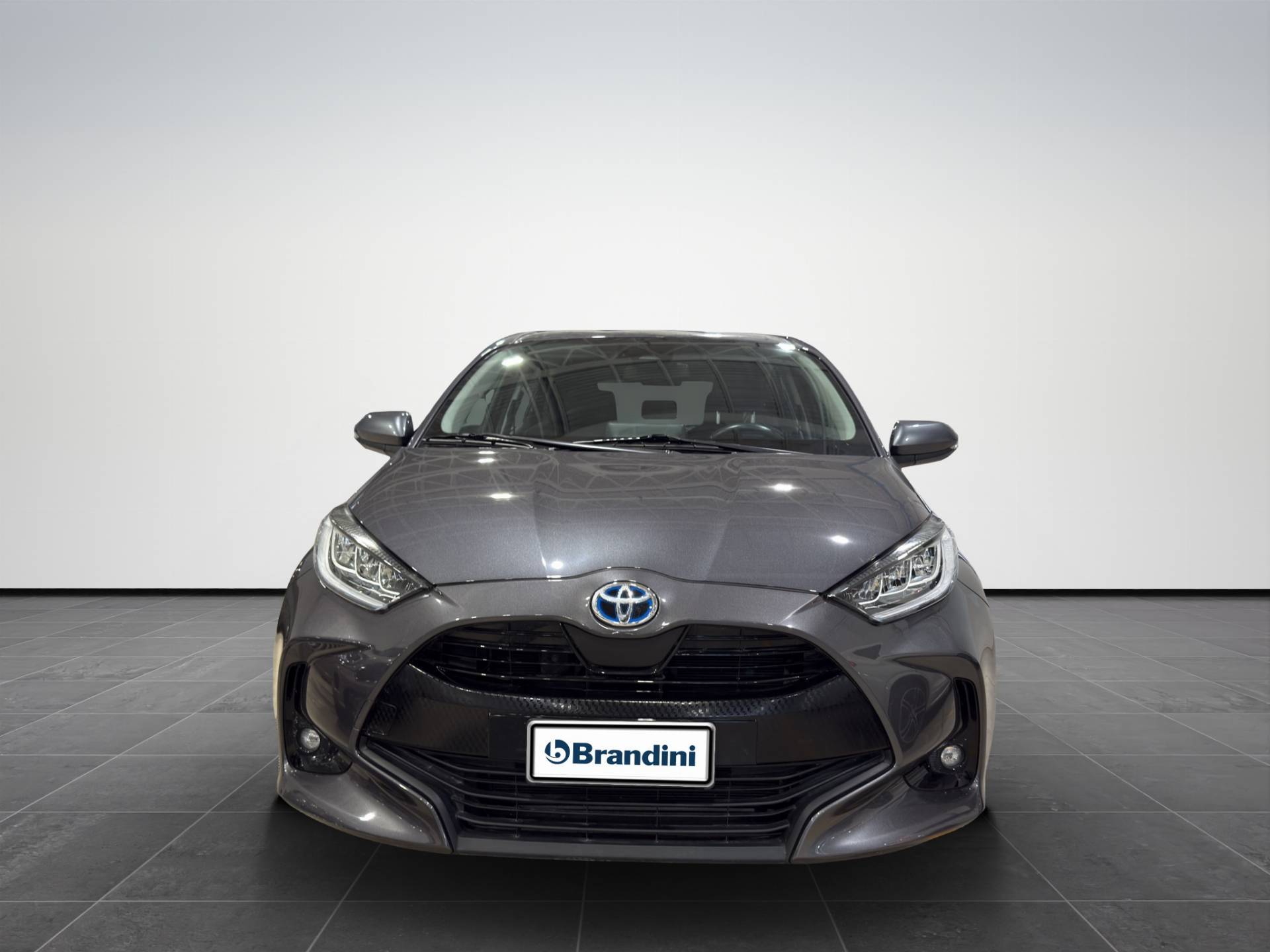Auto Venduta - TOYOTA Yaris Yaris 1.5h Trend usata in pronta consegna - Brandini