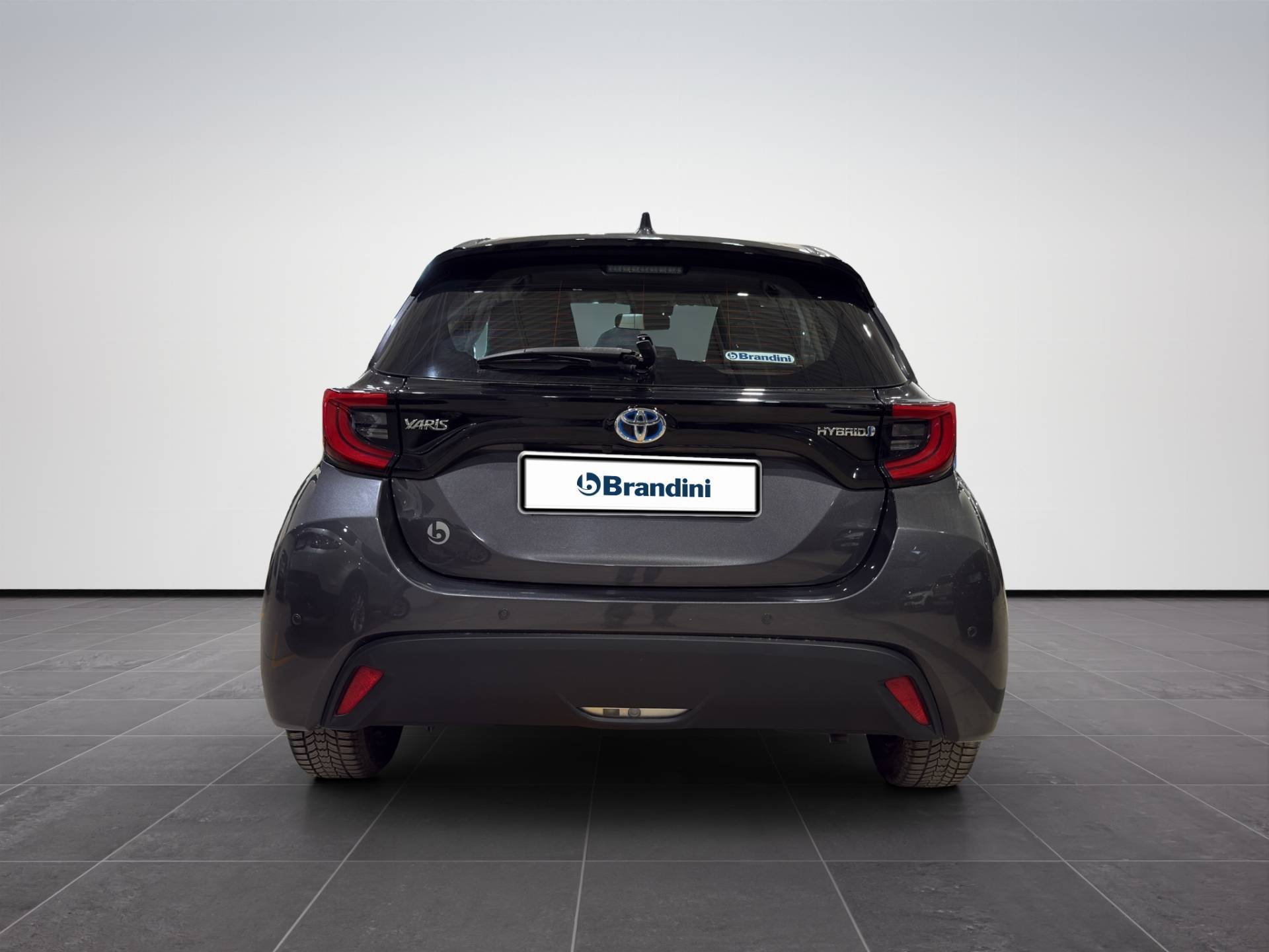 Auto Venduta - TOYOTA Yaris Yaris 1.5h Trend usata in pronta consegna - Brandini