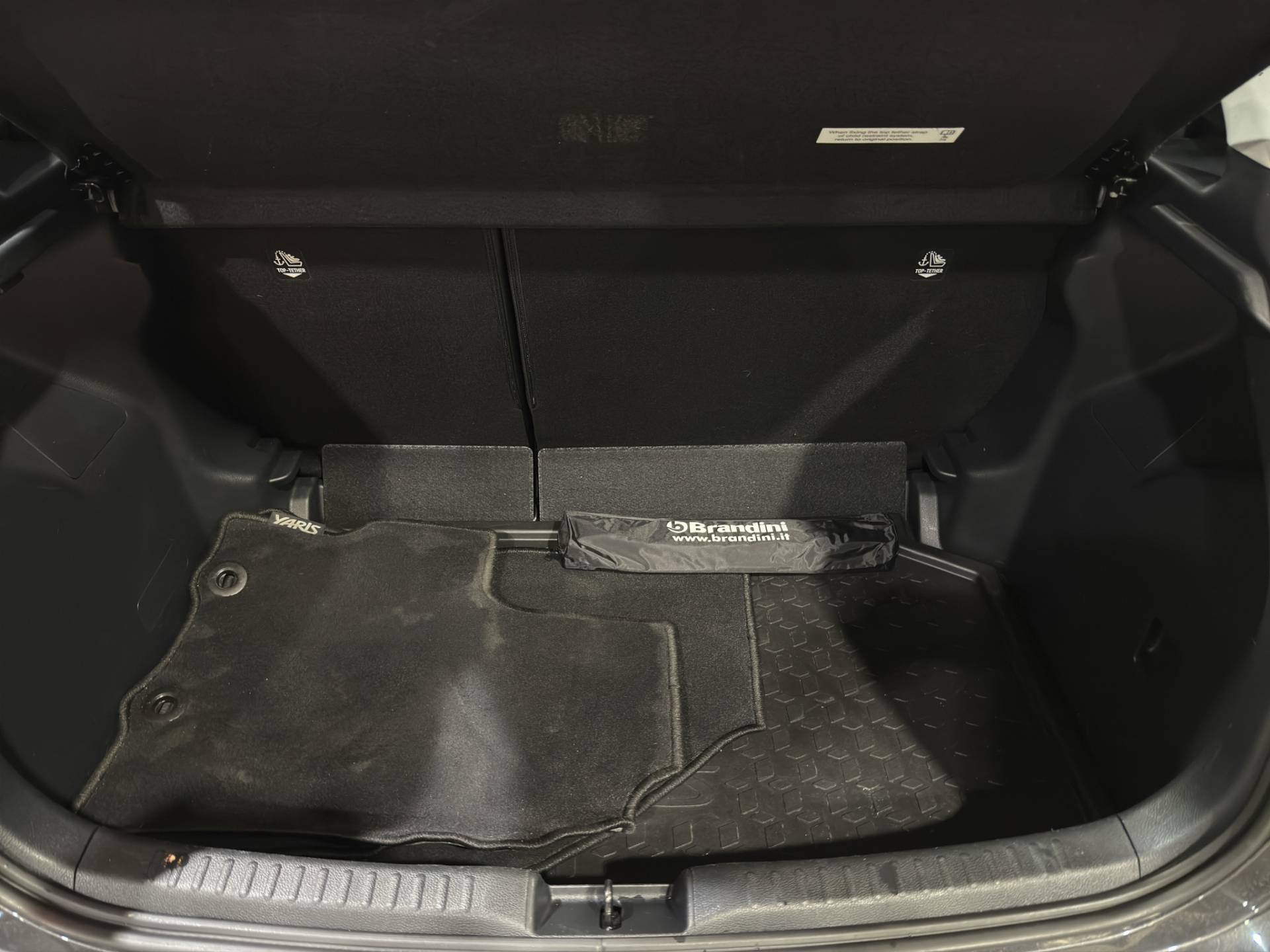 Auto Venduta - TOYOTA Yaris Yaris 1.5h Trend usata in pronta consegna - Brandini