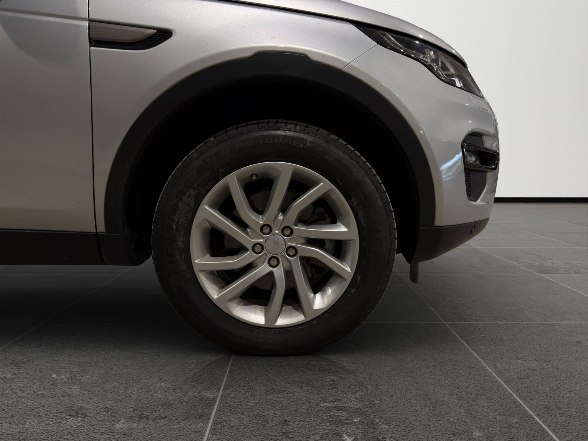 LAND ROVER Discovery Sport Discovery Sport 2.0 td4 SE awd 150cv my19 usata in pronta consegna - Brandini