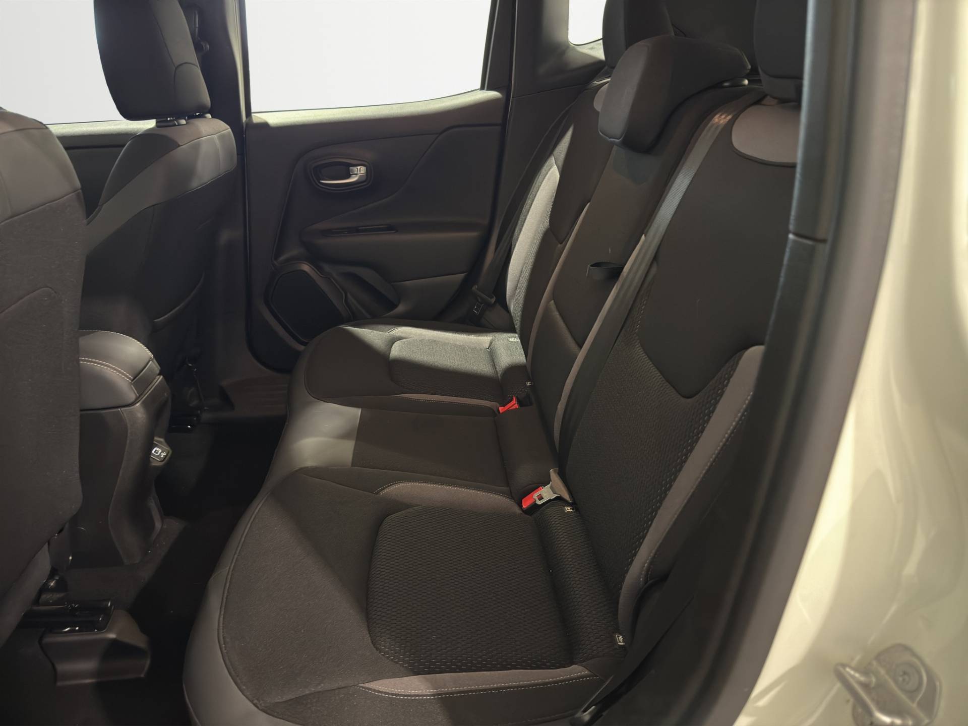 Auto Venduta - JEEP Renegade Renegade 1.5 turbo t4 mhev Limited 2wd 130cv dct usata in pronta consegna - Brandini