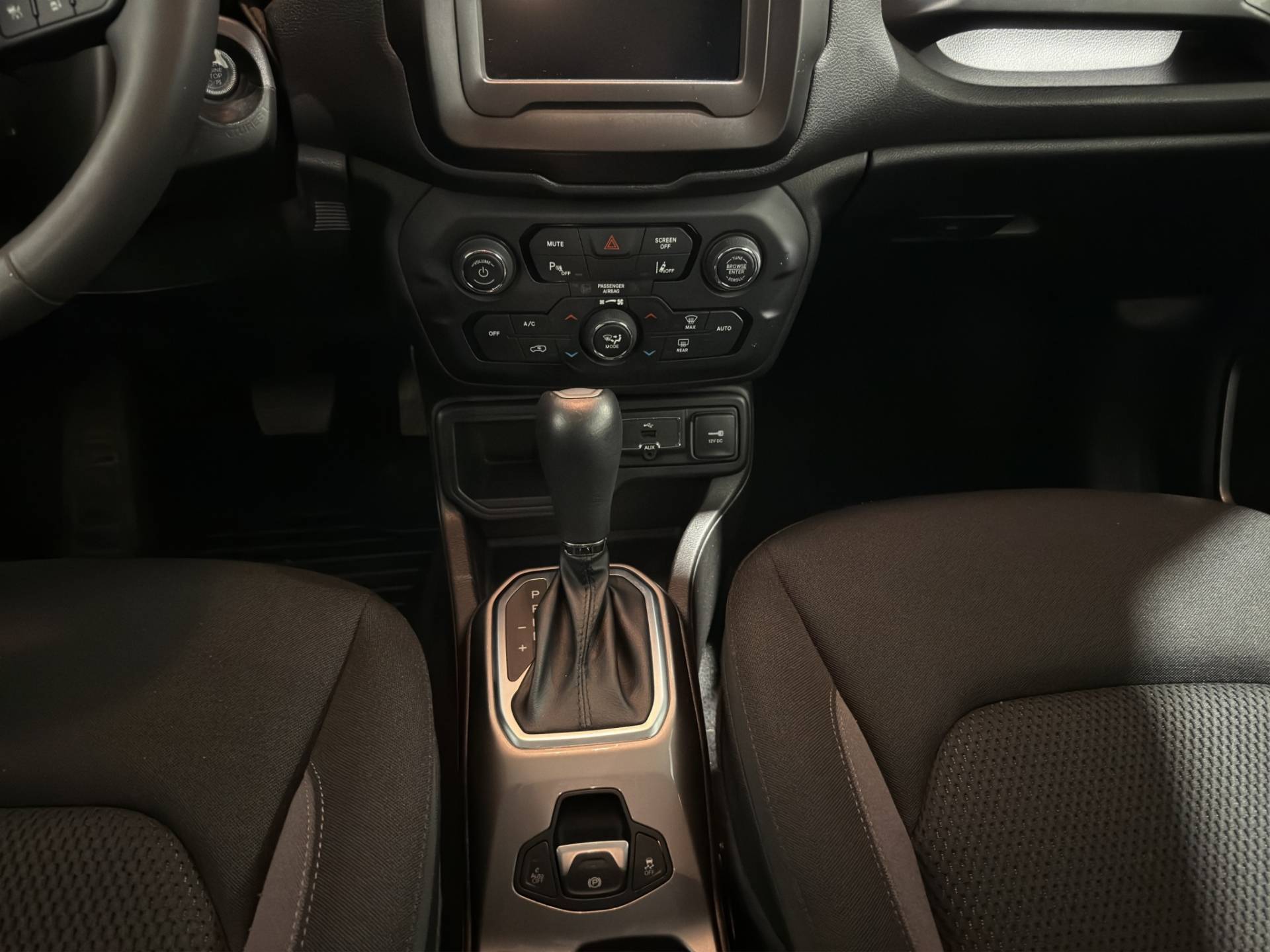 Auto Venduta - JEEP Renegade Renegade 1.5 turbo t4 mhev Limited 2wd 130cv dct usata in pronta consegna - Brandini