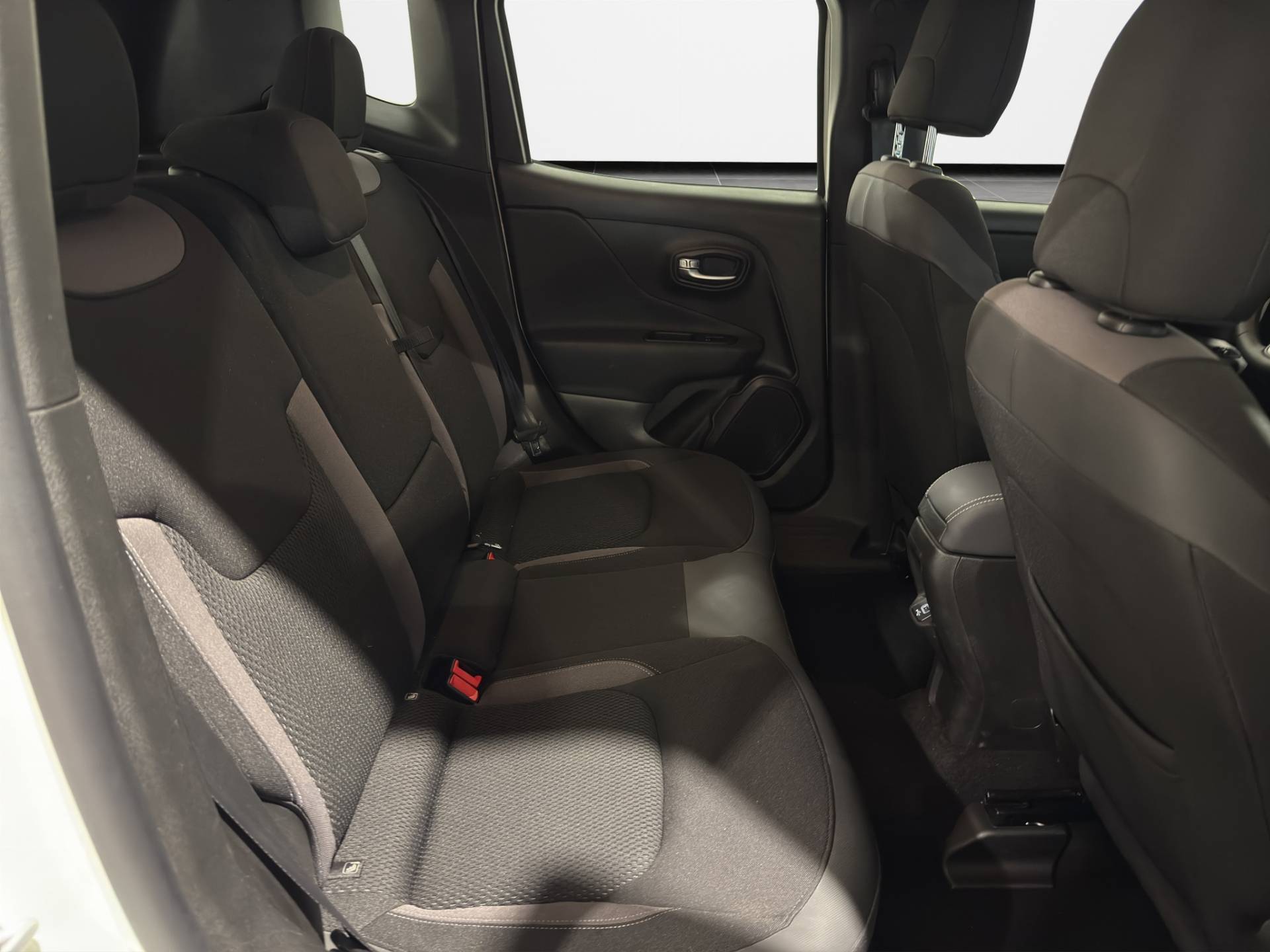 Auto Venduta - JEEP Renegade Renegade 1.5 turbo t4 mhev Limited 2wd 130cv dct usata in pronta consegna - Brandini