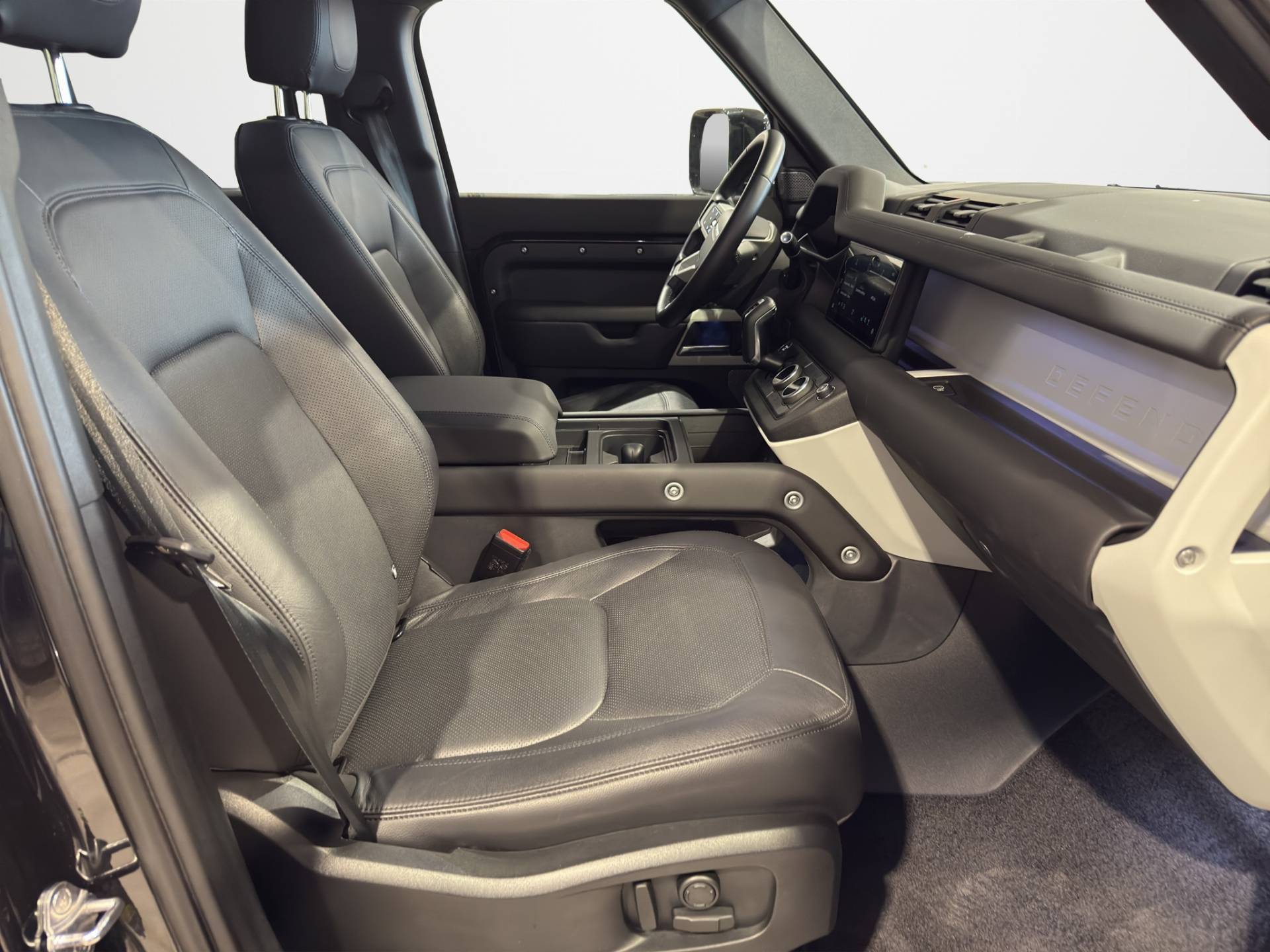 LAND ROVER Defender Defender 110 3.0d i6 mhev X-Dynamic S awd 200cv auto 6p.ti usata in pronta consegna - Brandini