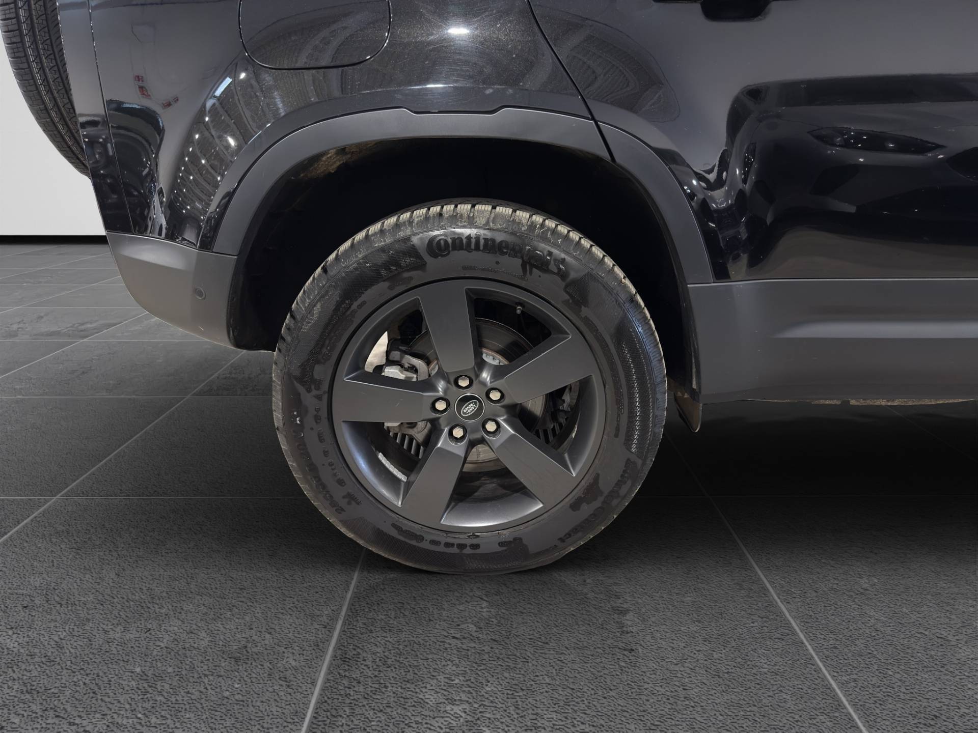LAND ROVER Defender Defender 110 3.0d i6 mhev X-Dynamic S awd 200cv auto 6p.ti usata in pronta consegna - Brandini